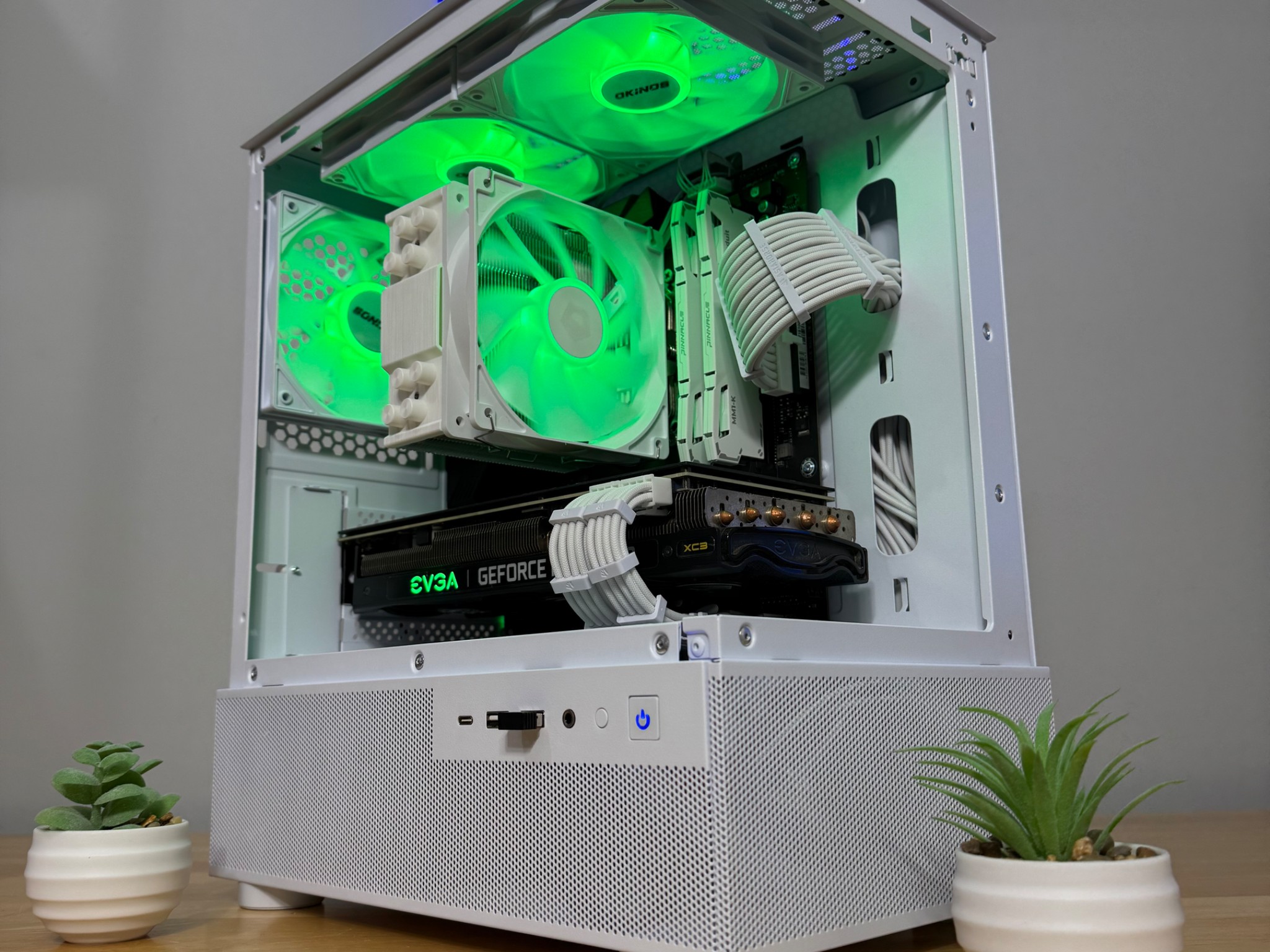 Custom White 1440p Gaming PC-Ryzen 5 5500-RTX 3070-1TB SSD-16GB Ram