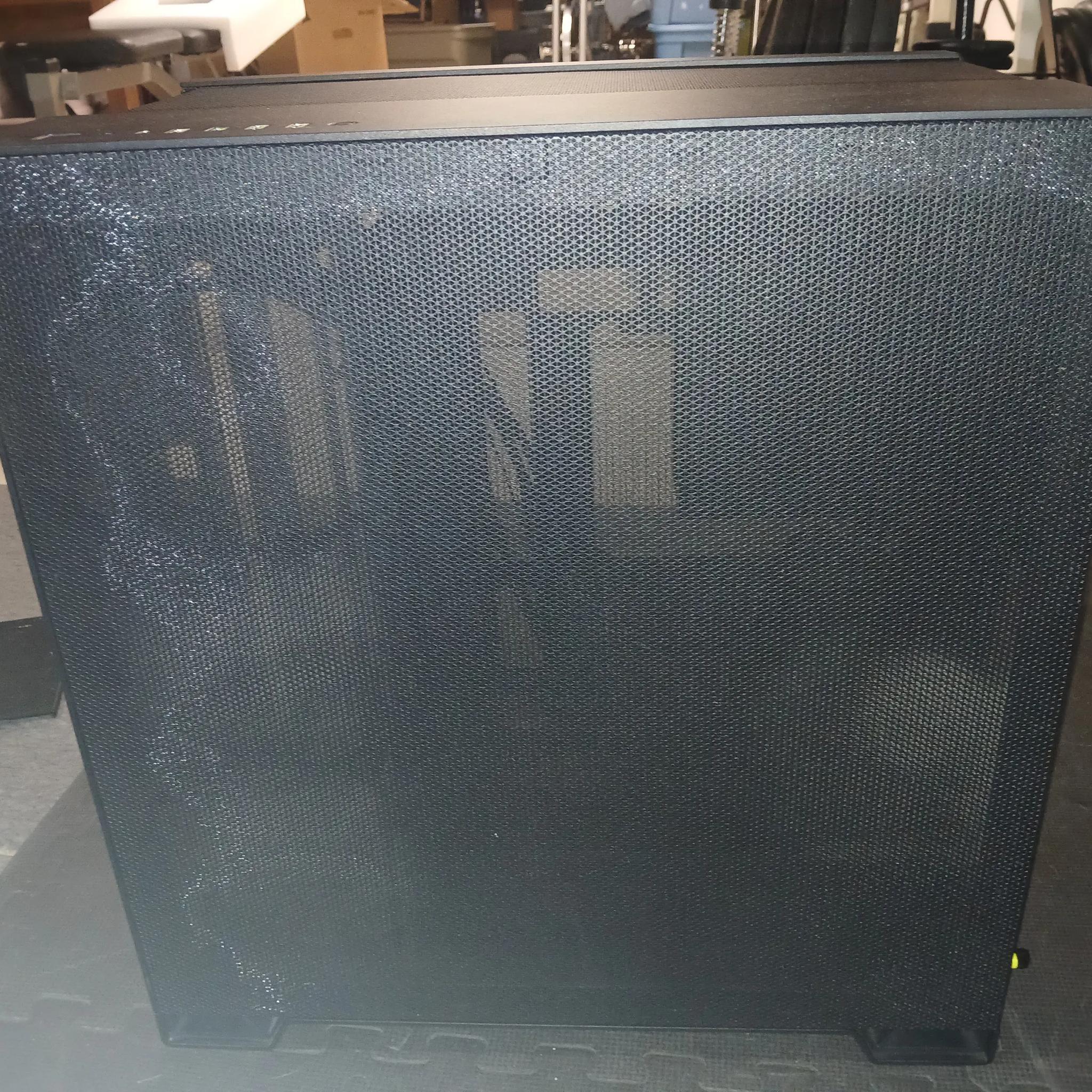 CORSAIR 6500D Airflow Tempered Glass Super Mid-Tower, Black