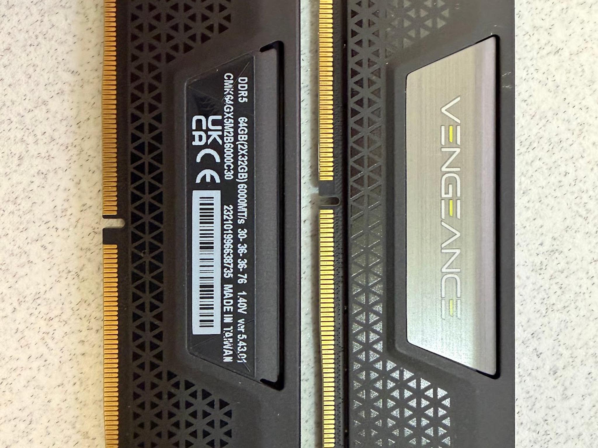 Corsair VENGEANCE 64GB (2x32GB) DDR5 6000MT/s CL30 Desktop Memory Kit - Used