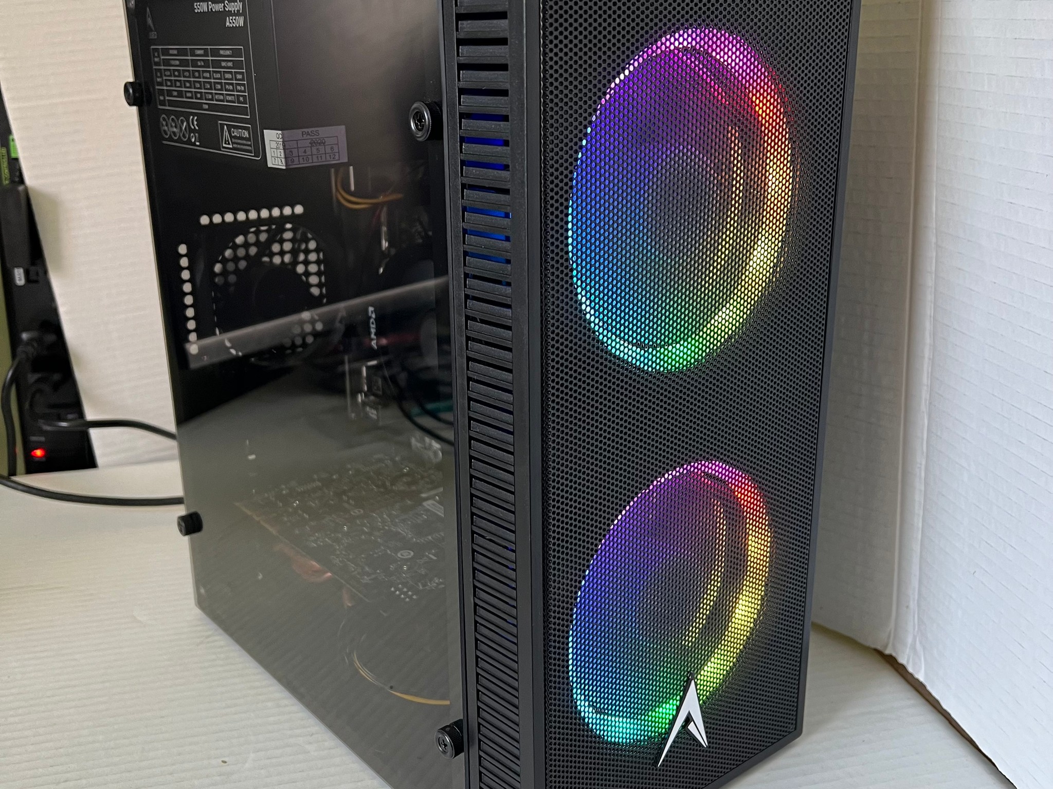 ❇️ BUDGET FRIENDLY ❇️ (Ryzen 3 2200G, RX 5500 XT, 16GB RAM, 512GB NVME SSD)
