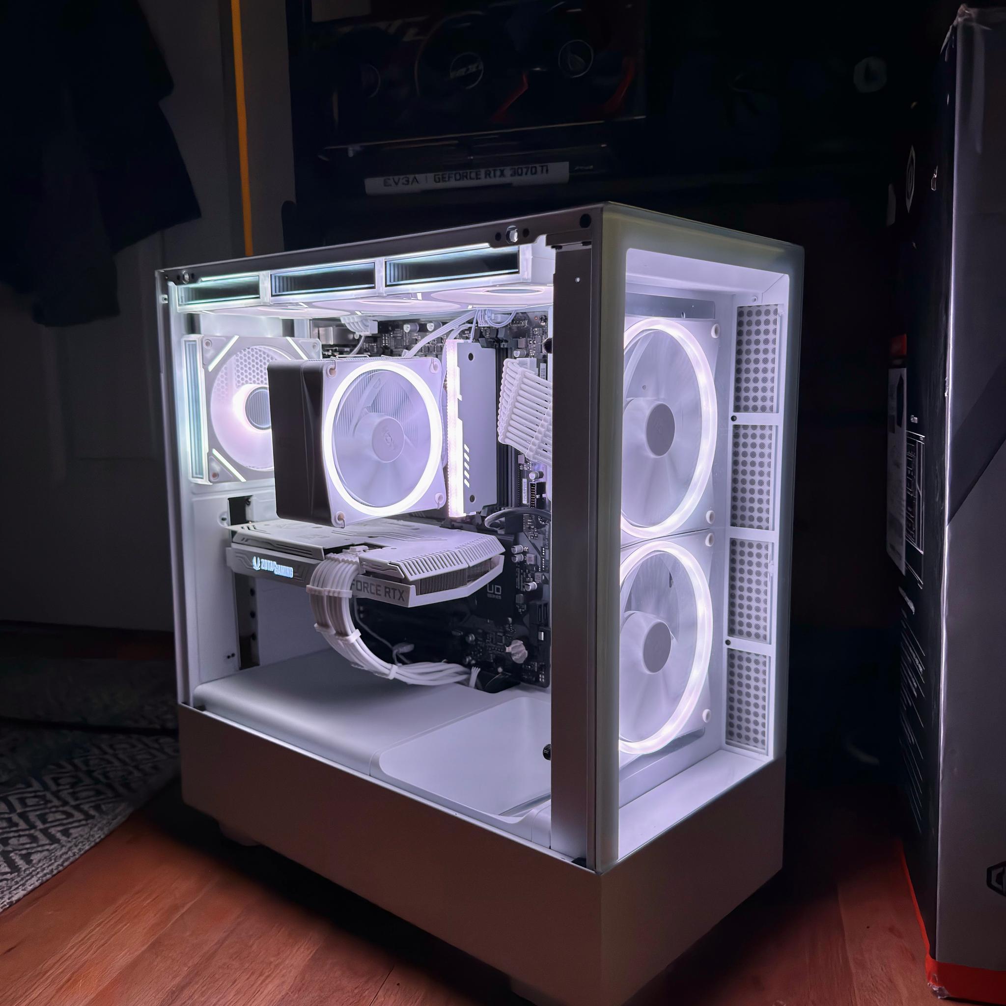 ❄️WHITE RTX 3070 GAMING PC | i7-12700 | 32GB RAM | 1TB SSD❄️