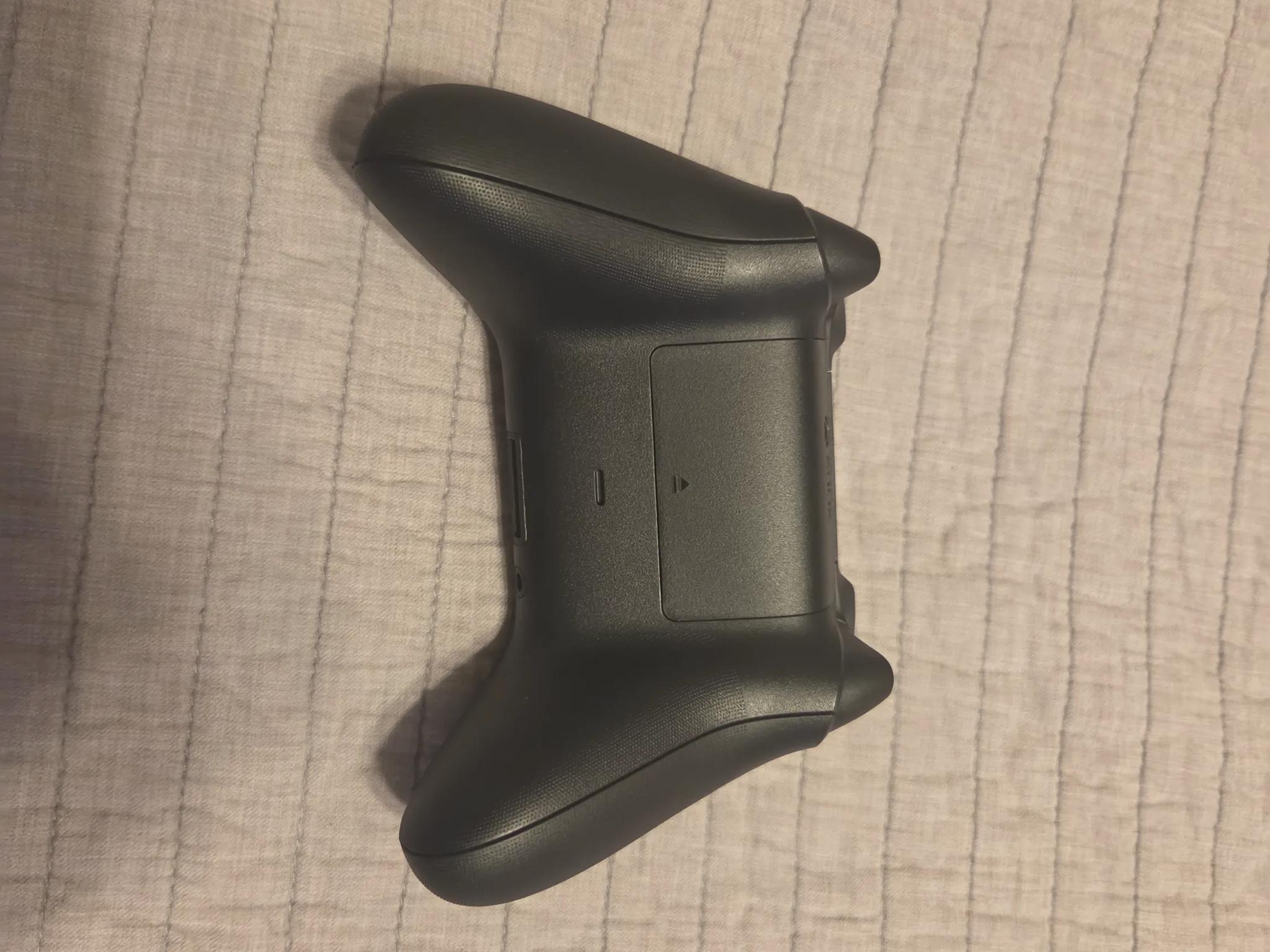 Xbox Series Controller | Black | Used Like New