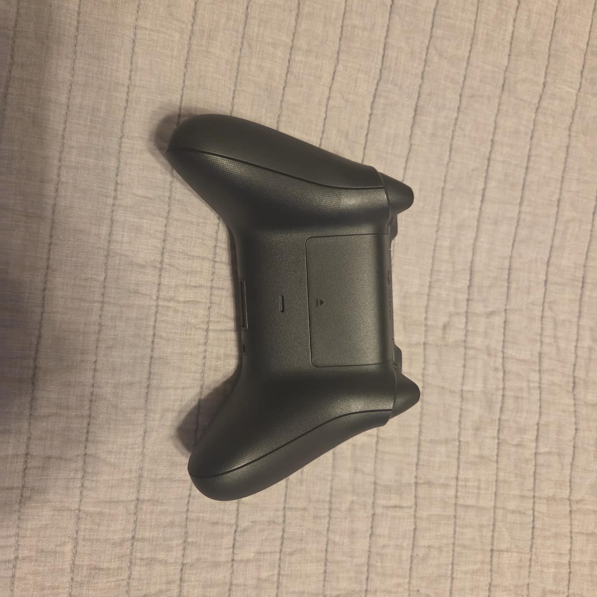 Xbox Series Controller | Black | Used Like New