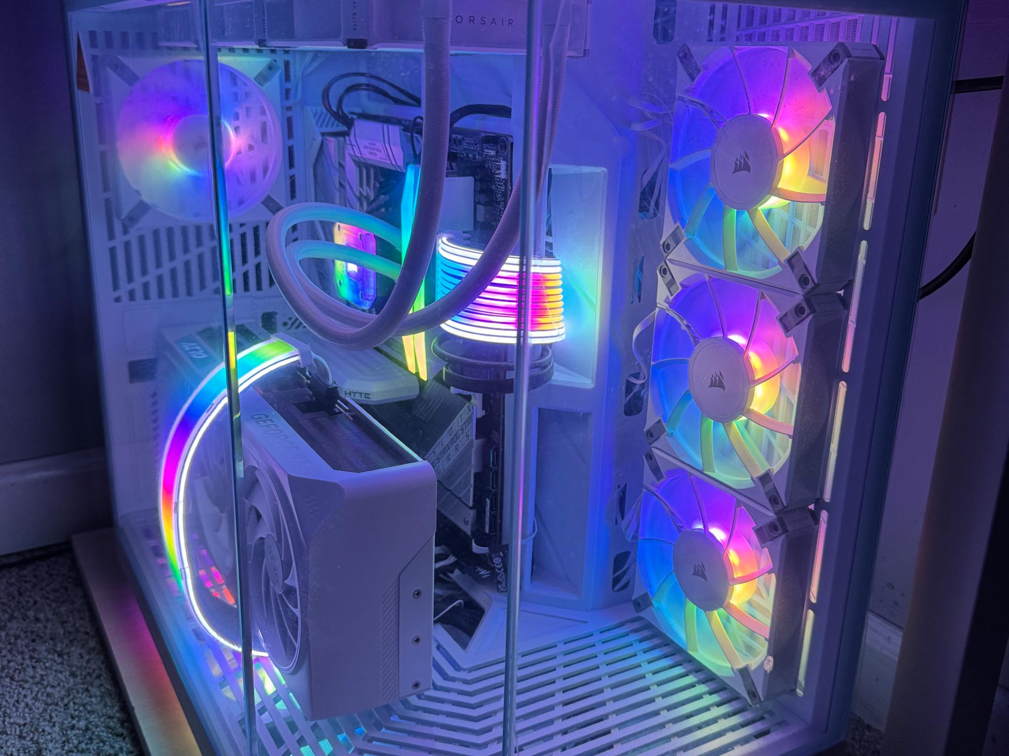 1440/4K Ultimate Whiteout Gaming PC | Nvidia RTX 4090 | Ryzen 7 7800x3d