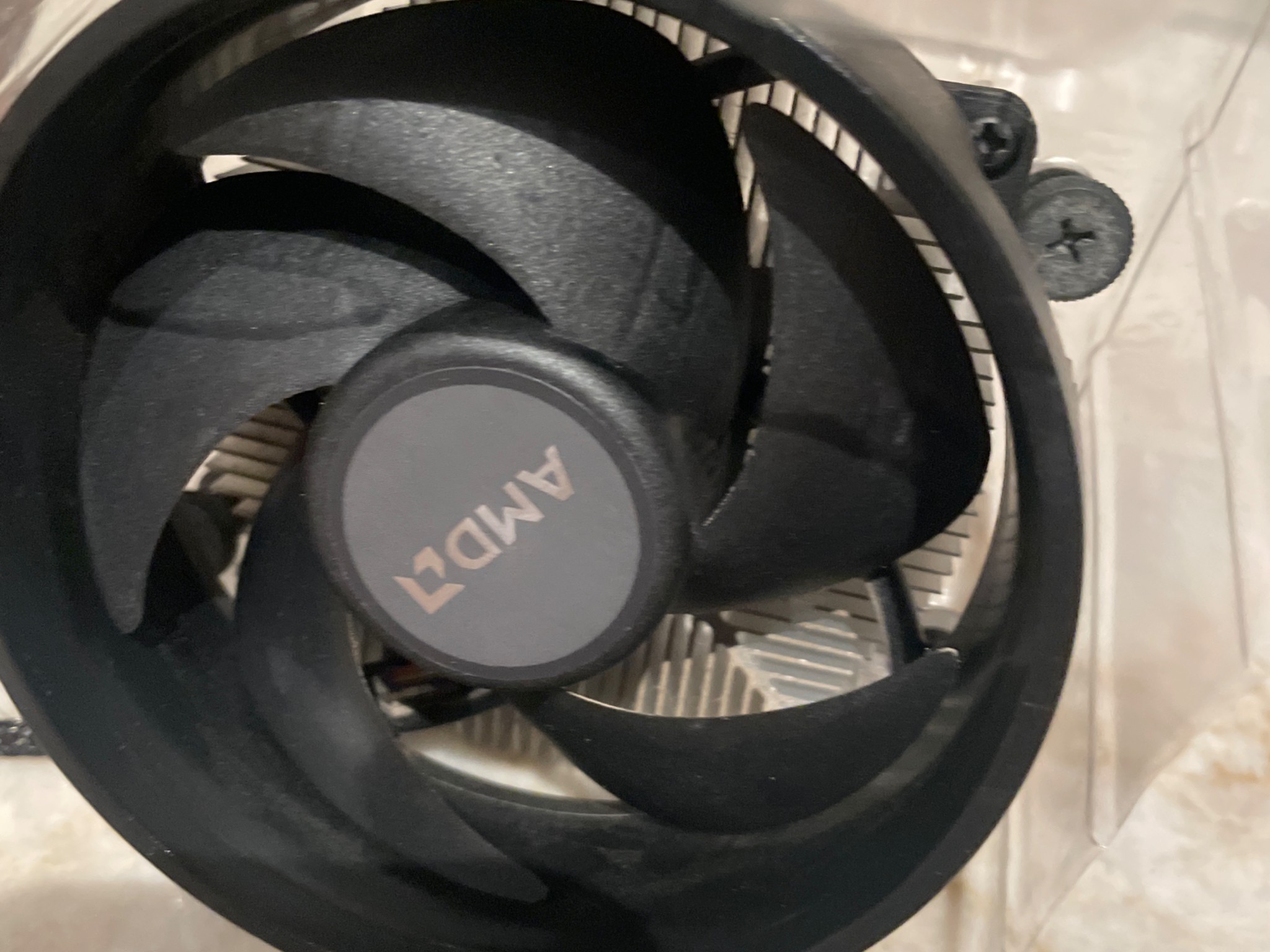 Ryzen 5 2600 with cooler