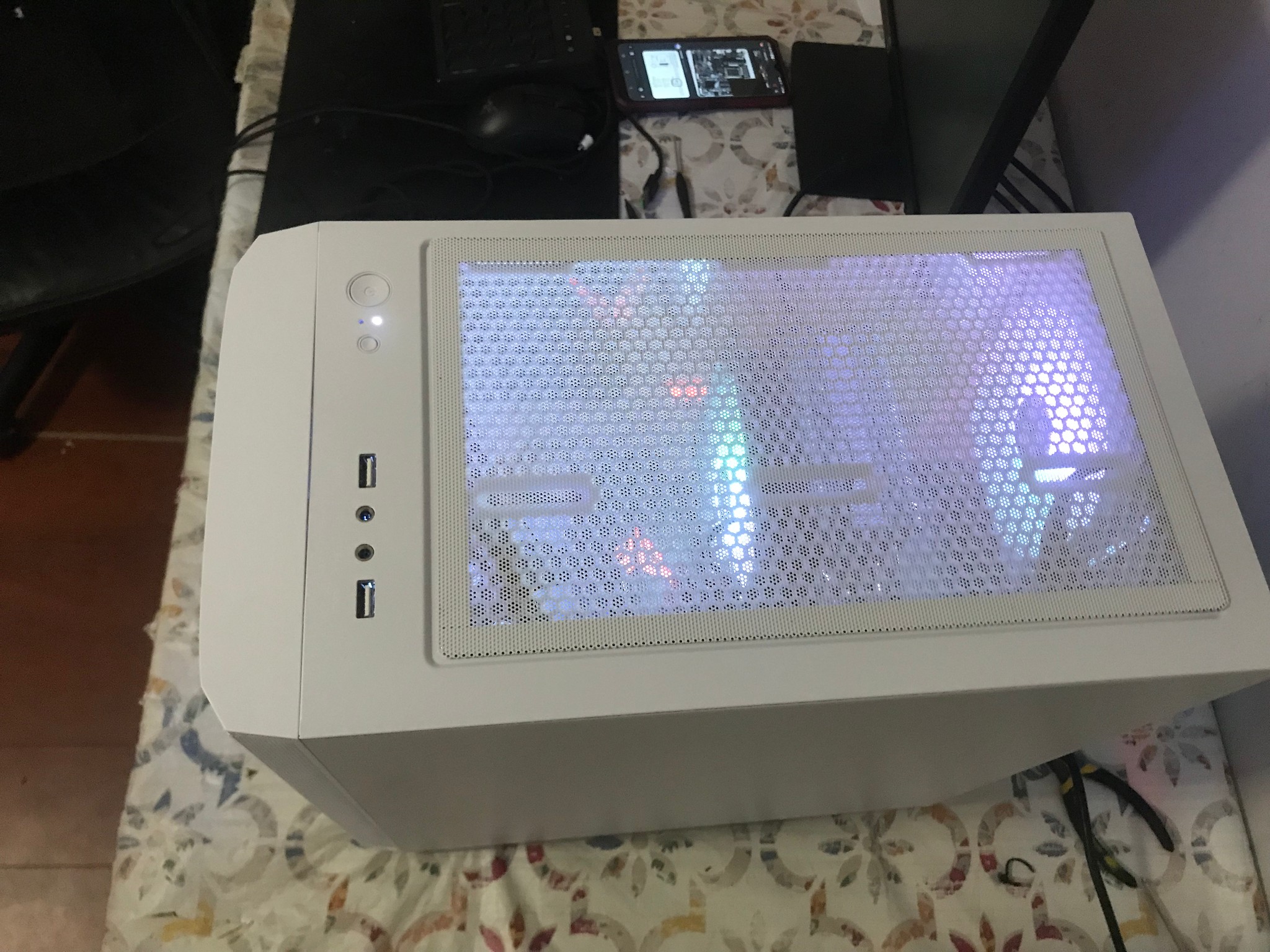 RED Devil RX 5600XT-i3 12100F BUDGET Gaming PC