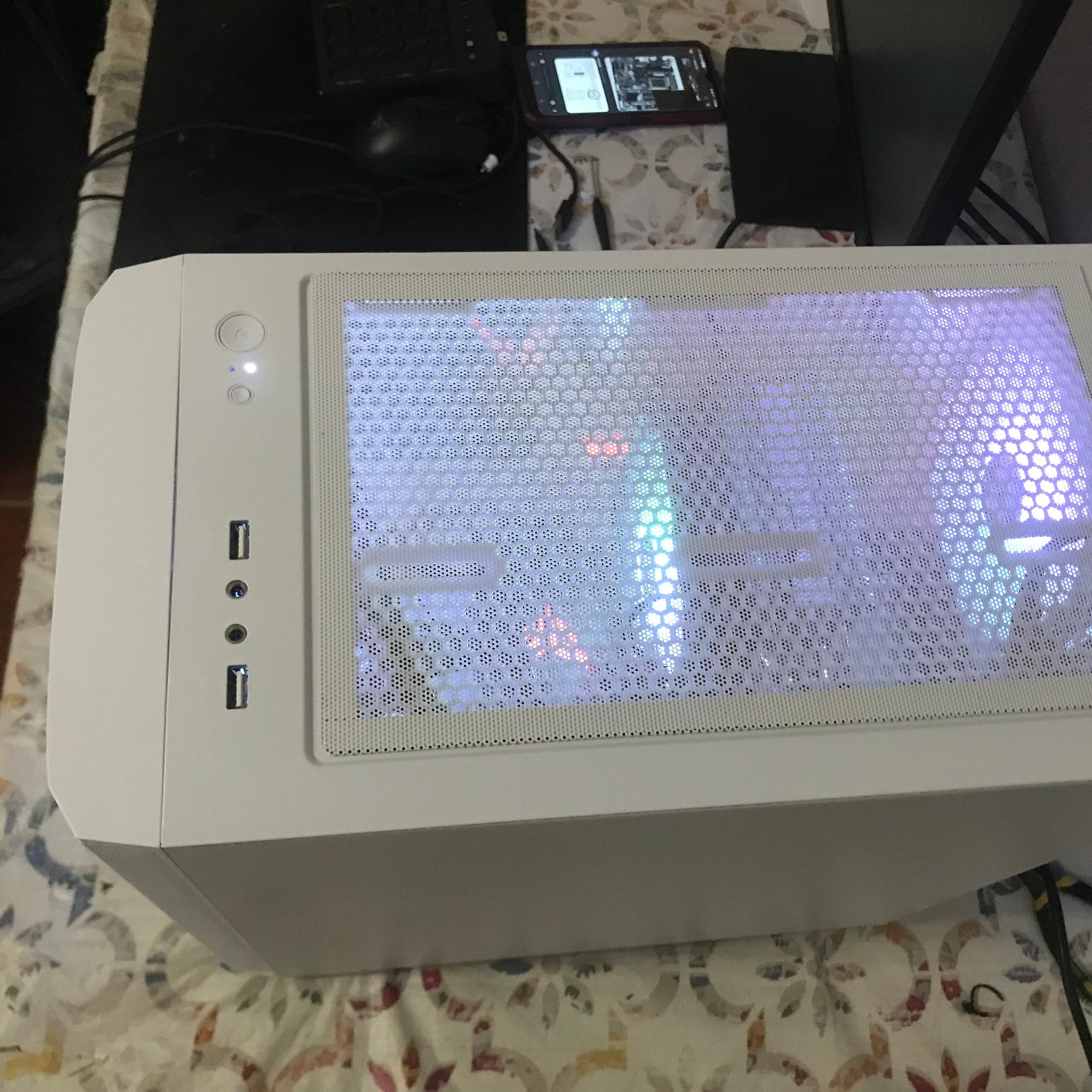 RED Devil RX 5600XT-i3 12100F BUDGET Gaming PC
