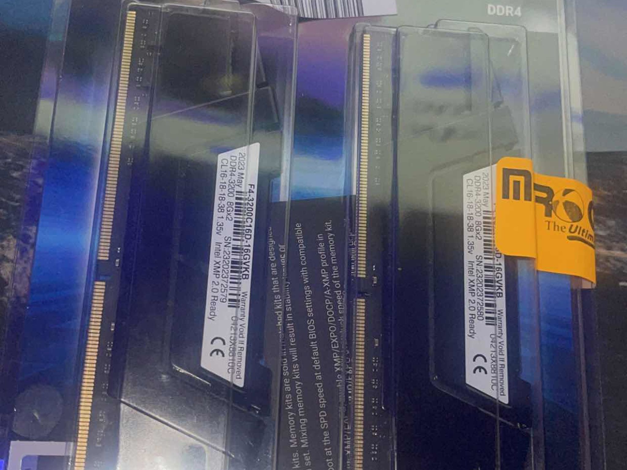 AMD Ryzen 5 5600X3D, ASUS TUF Gaming B550 Plus WiFi II DDR4, G.Skill Ripjaws V 16GB DDR4-3200