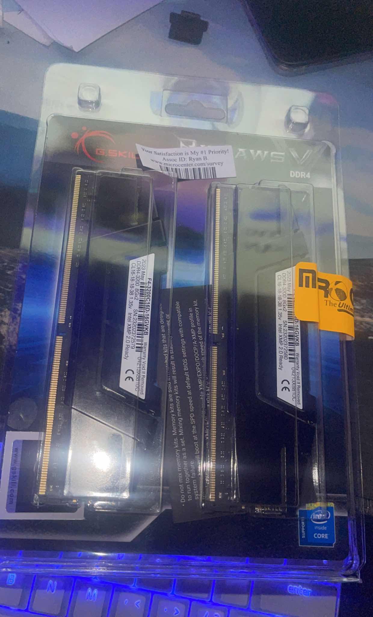 AMD Ryzen 5 5600X3D, ASUS TUF Gaming B550 Plus WiFi II DDR4, G.Skill Ripjaws V 16GB DDR4-3200