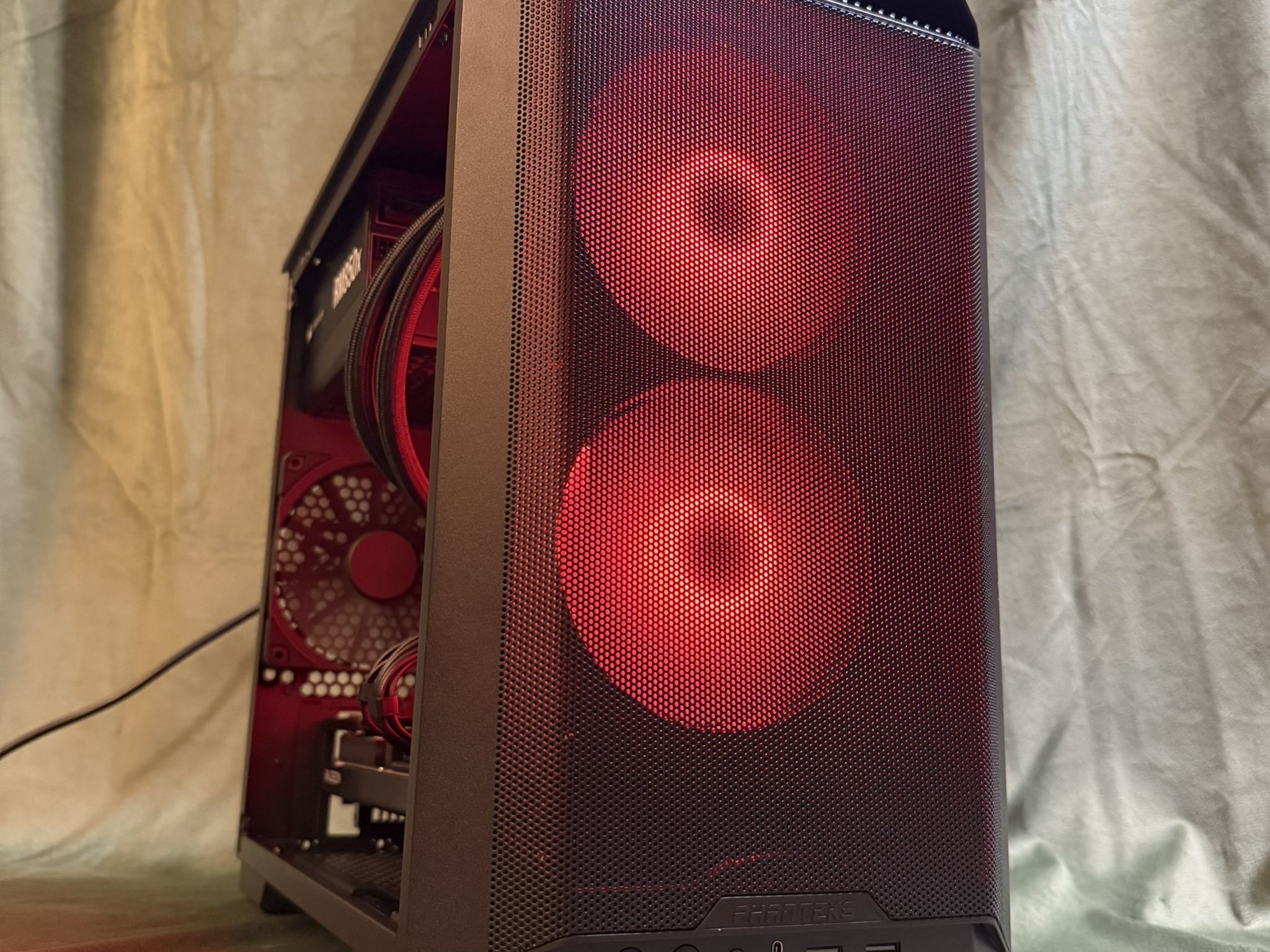 Mighty Midnight AMD 9700X - PowerColor Radeon RX 9070 Hellhound - BEAST 1440P & 4K Game Destroyer