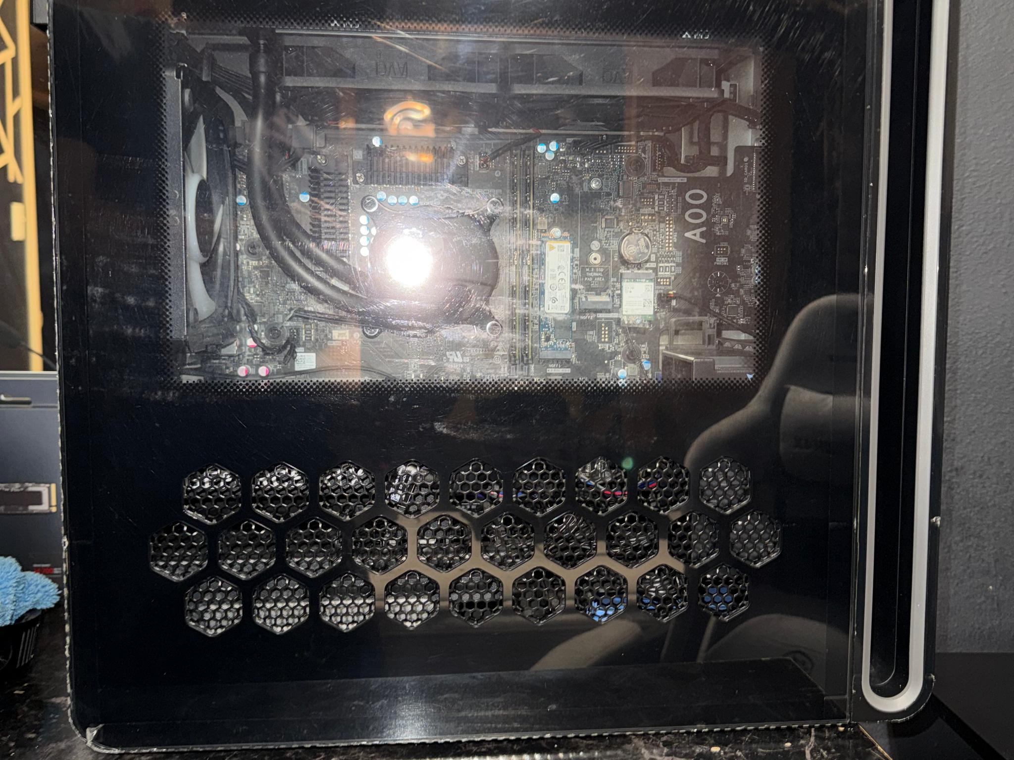 Alienware Aurora R16 | RTX 4070 SUPER | Intel i7-14700KF | 32GB DDR5 | 1TB NVMe