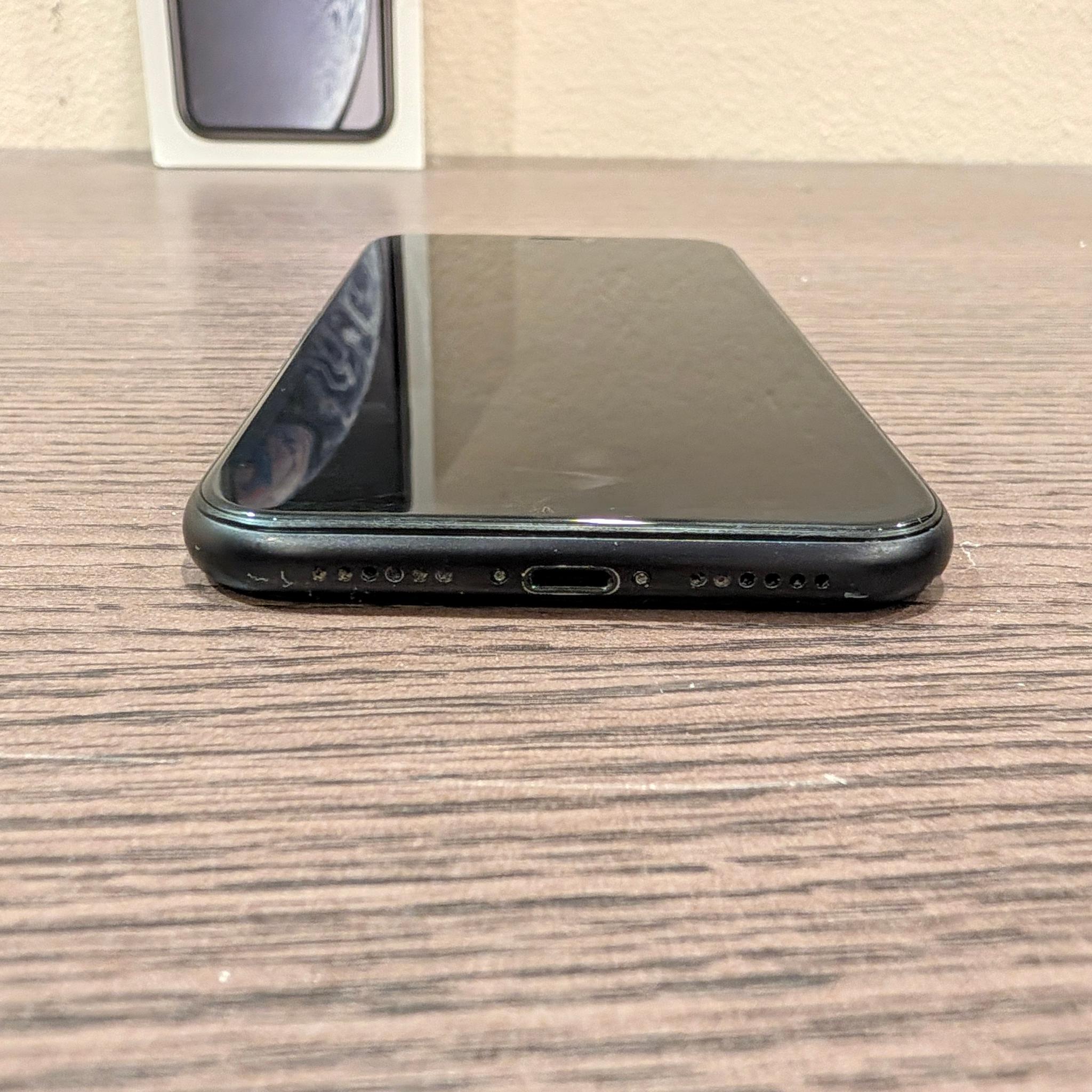 Apple iPhone XR, 64GB, Black, Unlocked, MT302LL/A