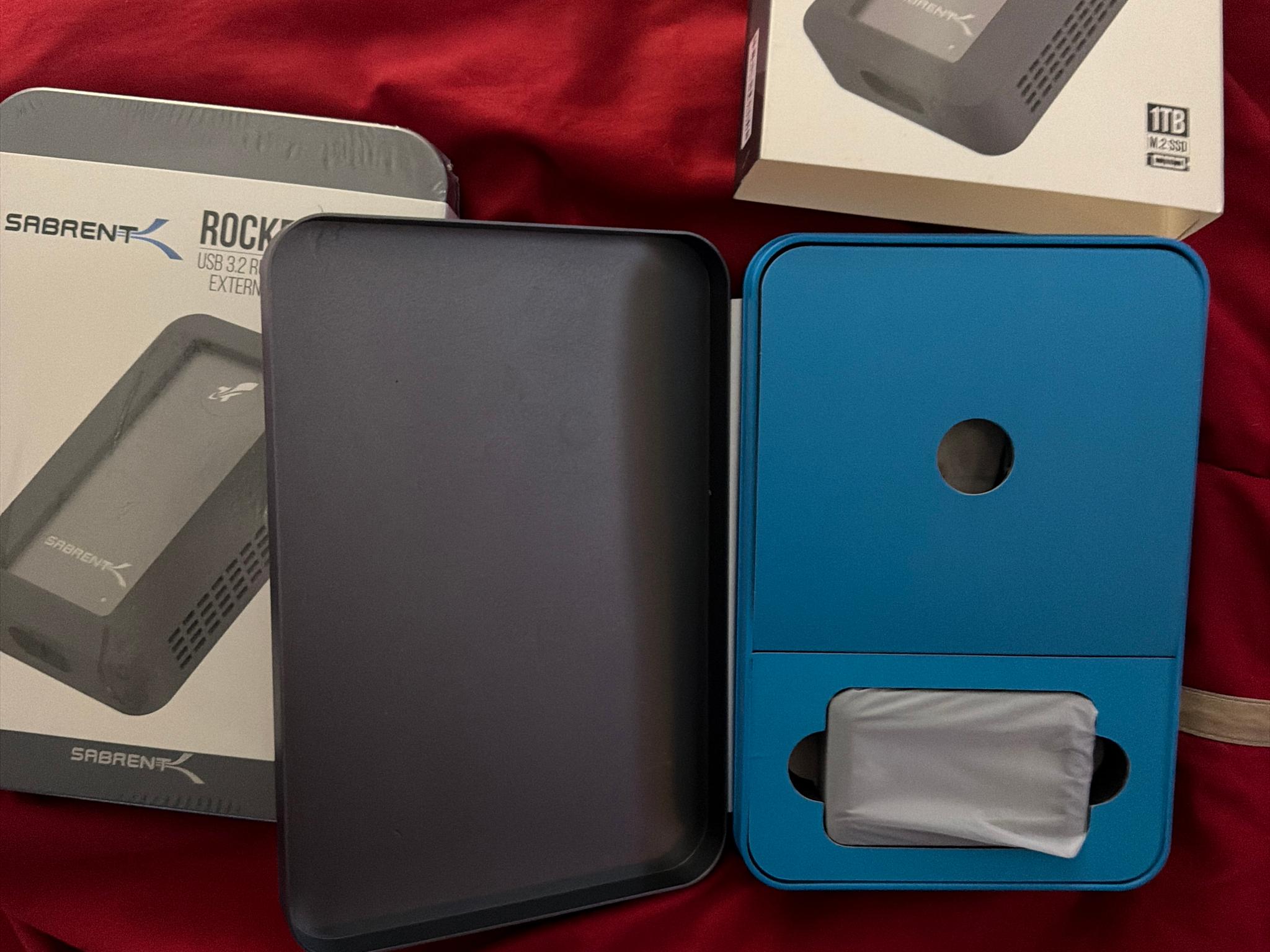 Sabrent Rocket Nano USB 3.2 Waterproof Rugged 1TB 1000MB/s Portable External Aluminum M.2 SSD Drive