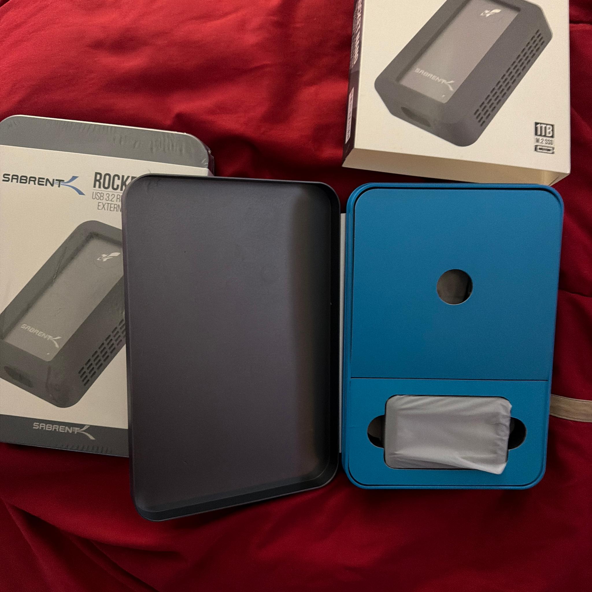Sabrent Rocket Nano USB 3.2 Waterproof Rugged 1TB 1000MB/s Portable External Aluminum M.2 SSD Drive