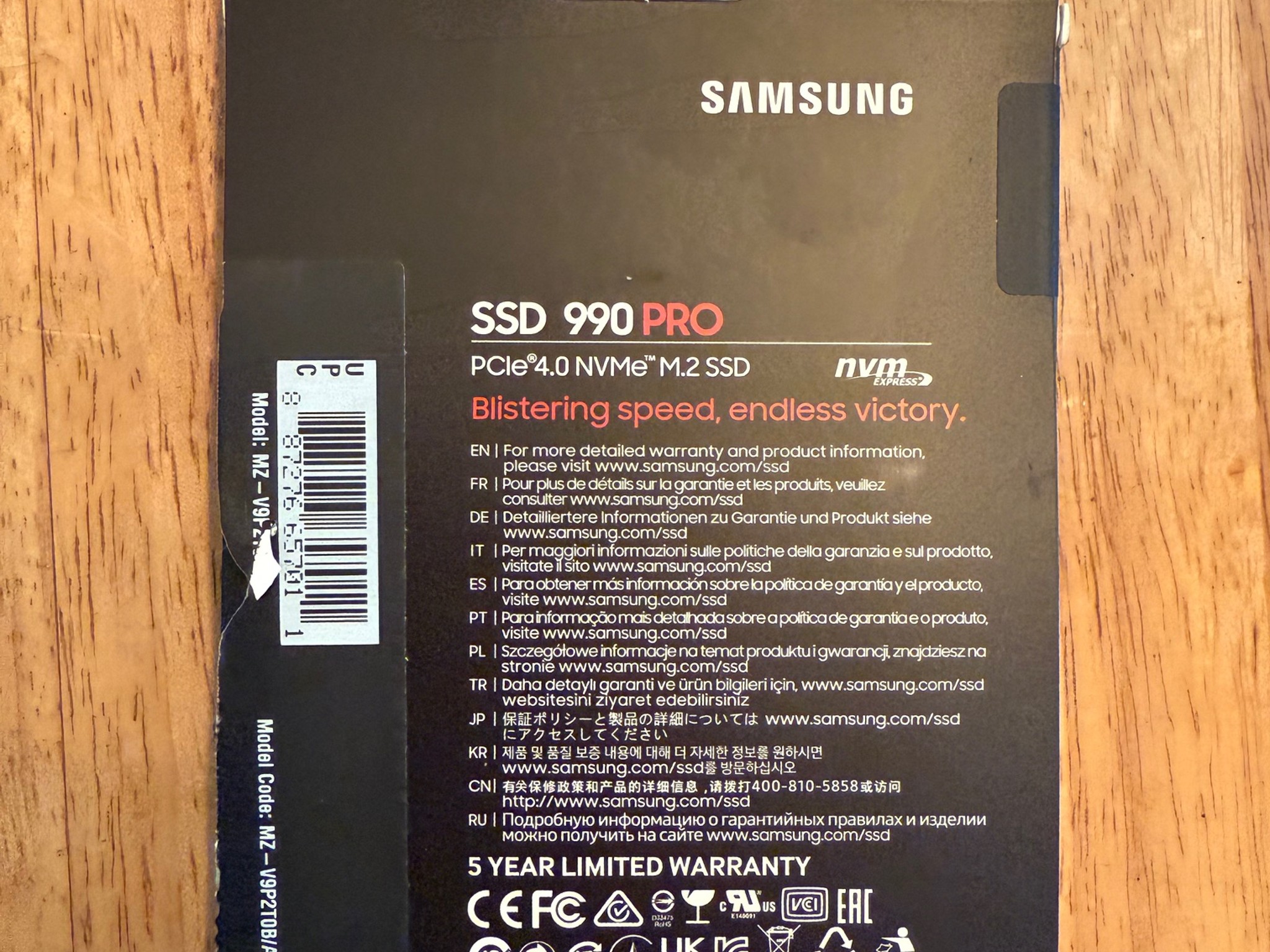 Samsung - 990 PRO 2TB Internal SSD PCle Gen 4x4 NVMe