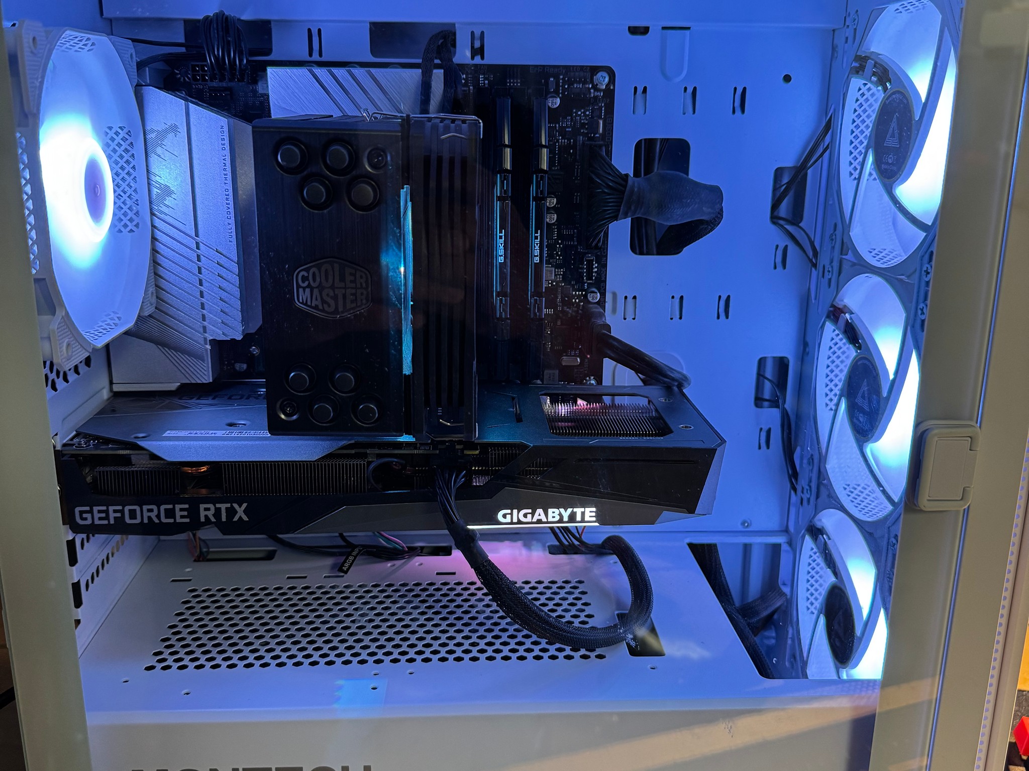 Gaming PC RTX 3060 ti 12600k