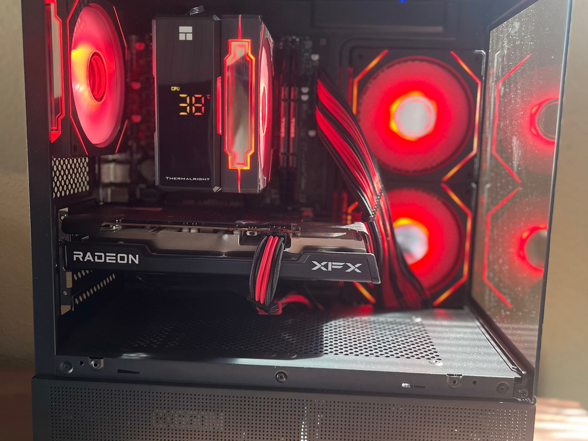 RX 6600 8GB | Ryzen 5 5600 | 16GB DDR4 | 1TB NVMe | 🔴⚫ Red & Black ⚫🔴 Great Value!