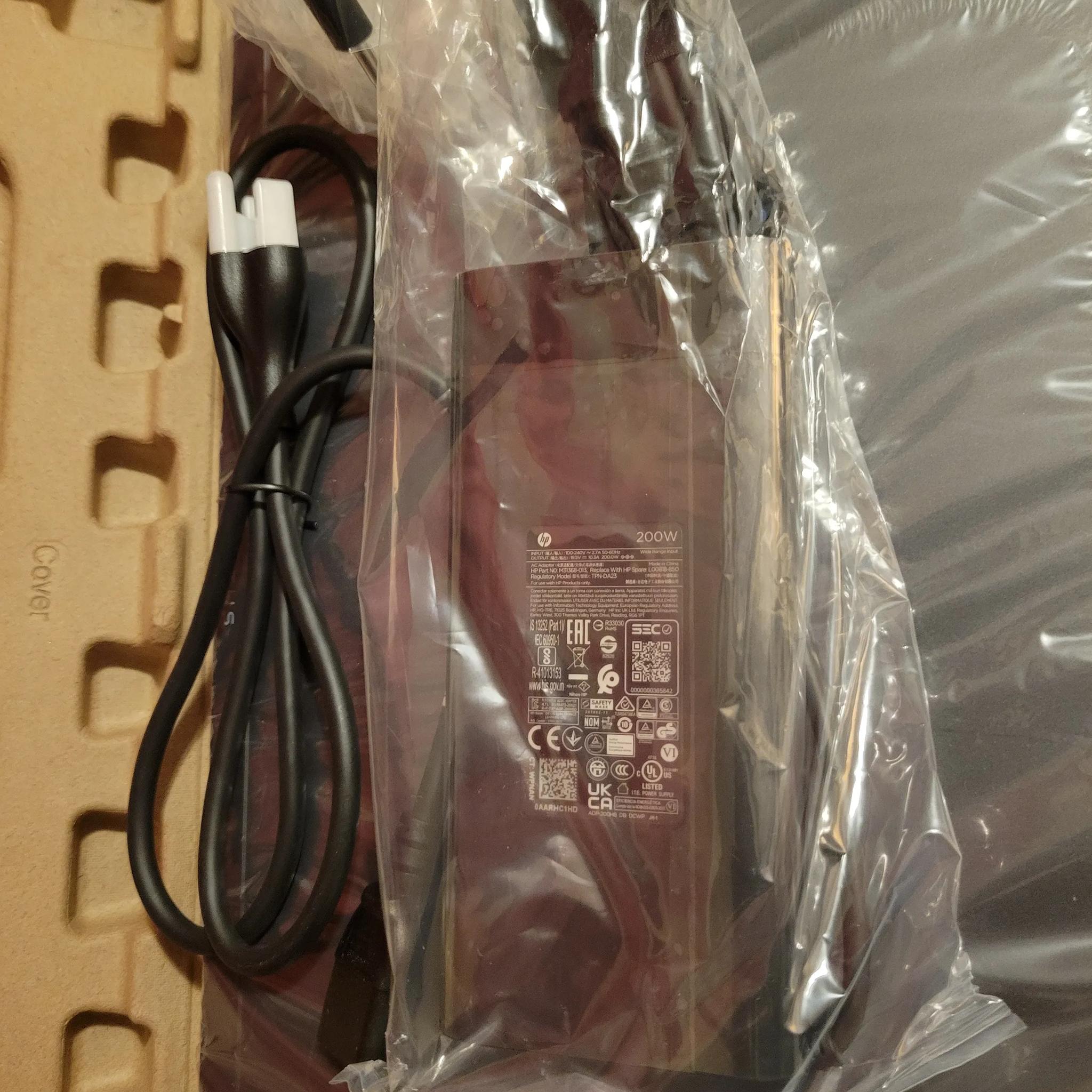 HP Victus 15.6'' (512GB SSD Intel Core i7-12650H, 16GB RAM, NVIDIA RTX 3050 Ti