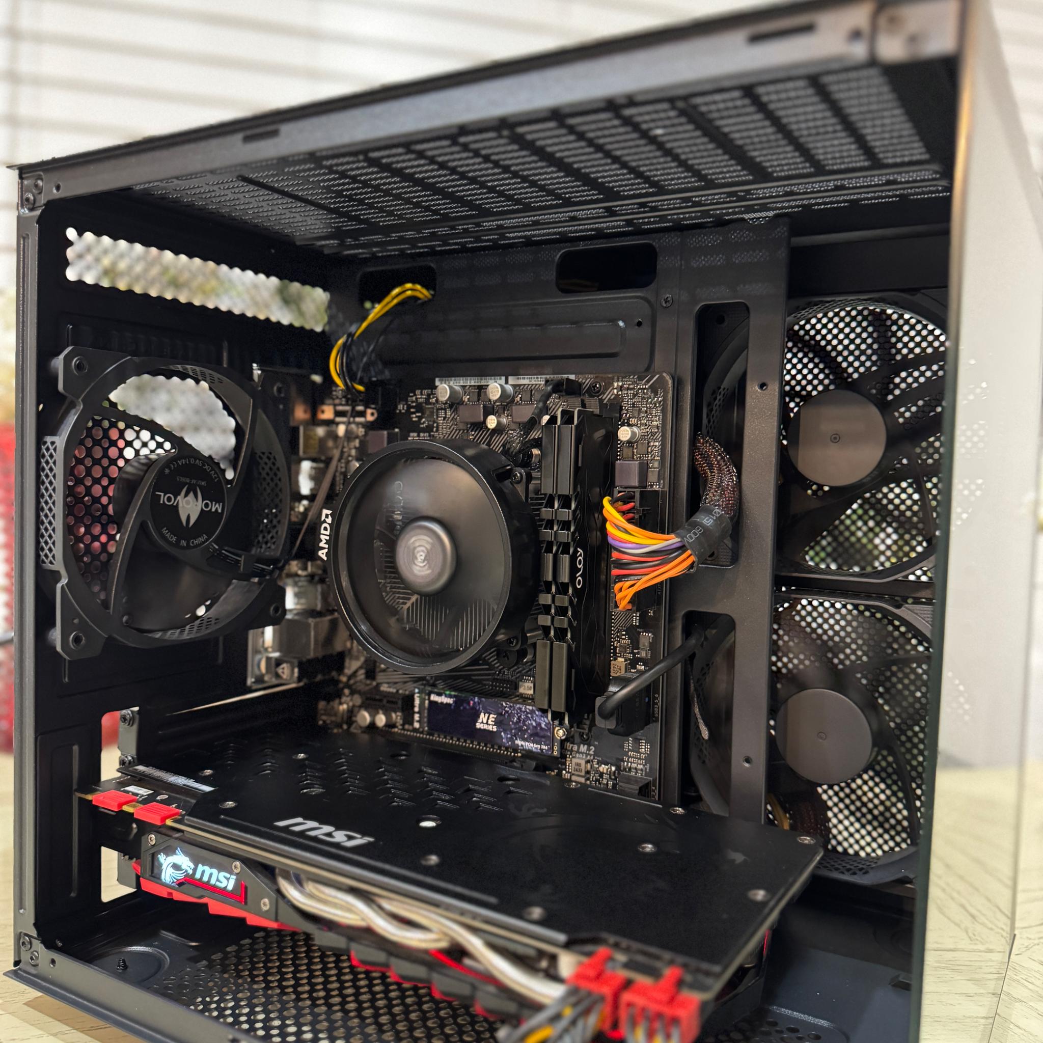 Awesome competitive gaming pc - GeForce 1070 8 GB / 16 GB / 500 GB SSD /