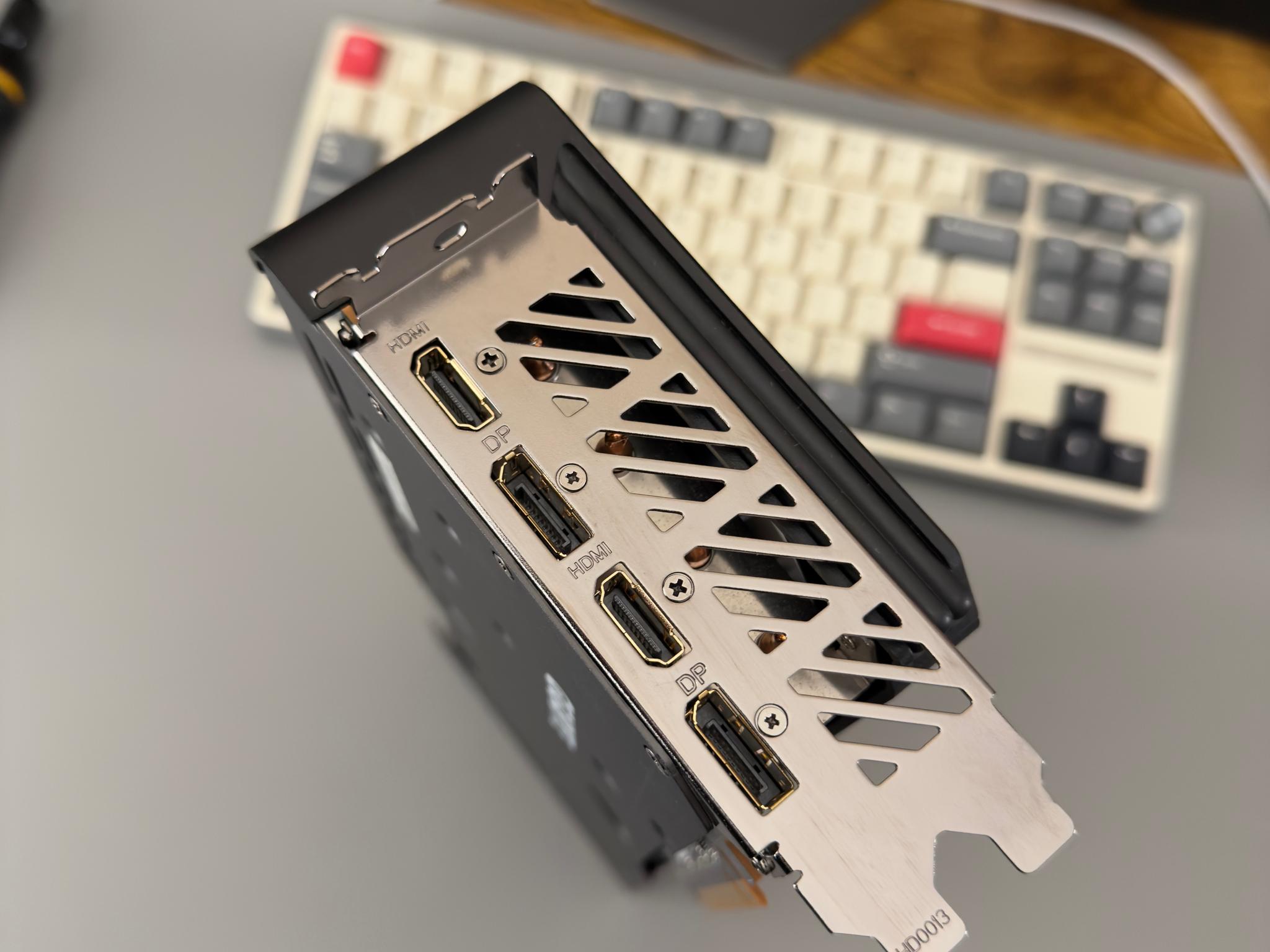 7800 XT GPU