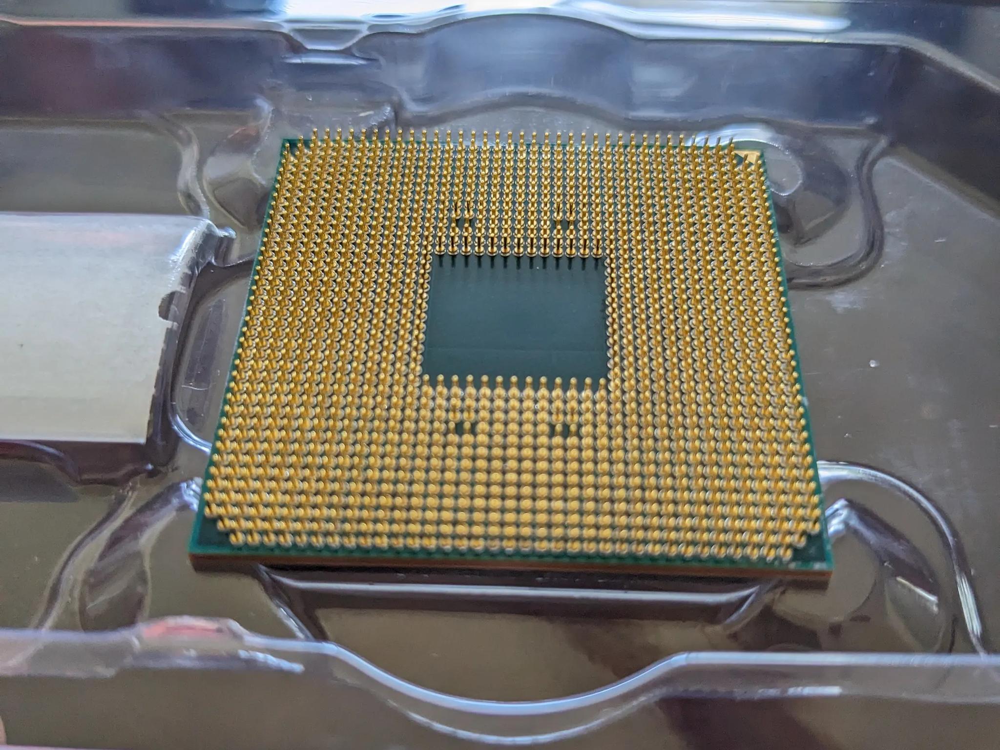 AMD Ryzen 7 5800x 3d