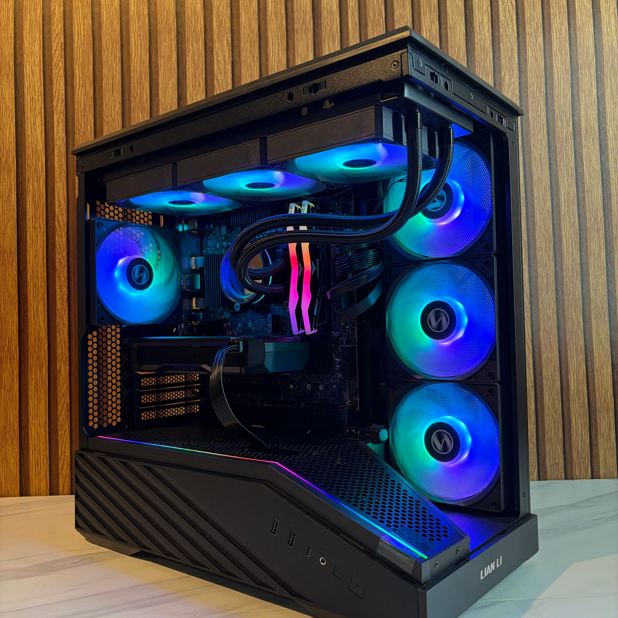 RX 7600 | I3 12100F | 16GB DDR5 | 500GB SSD | 360MM AIO | 750W | WINDOWS 11 PRO