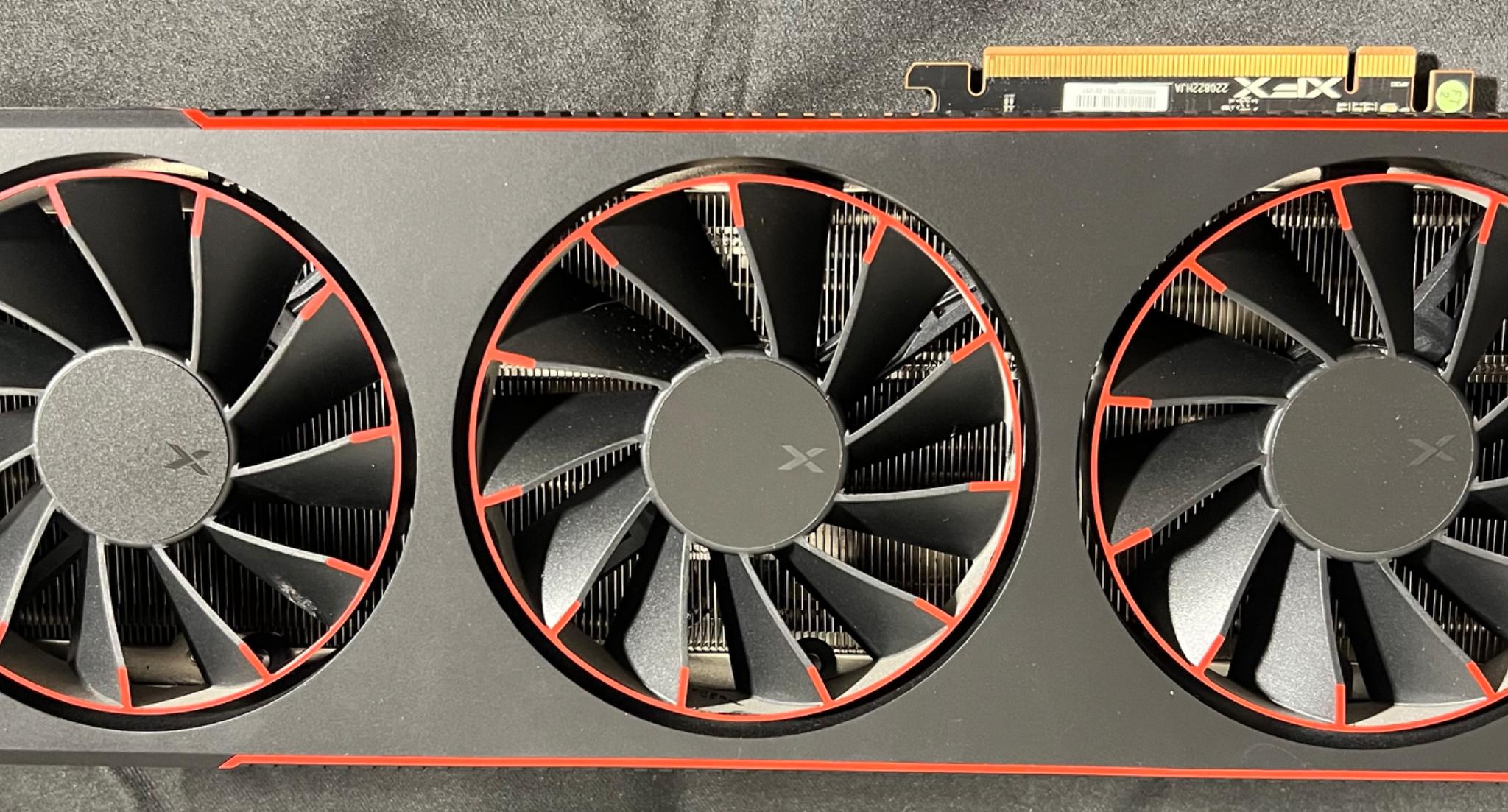 Limited Edition XFX Mercury AMD Radeon RX 7900 XTX Magnetic Air Gaming Graphics Card