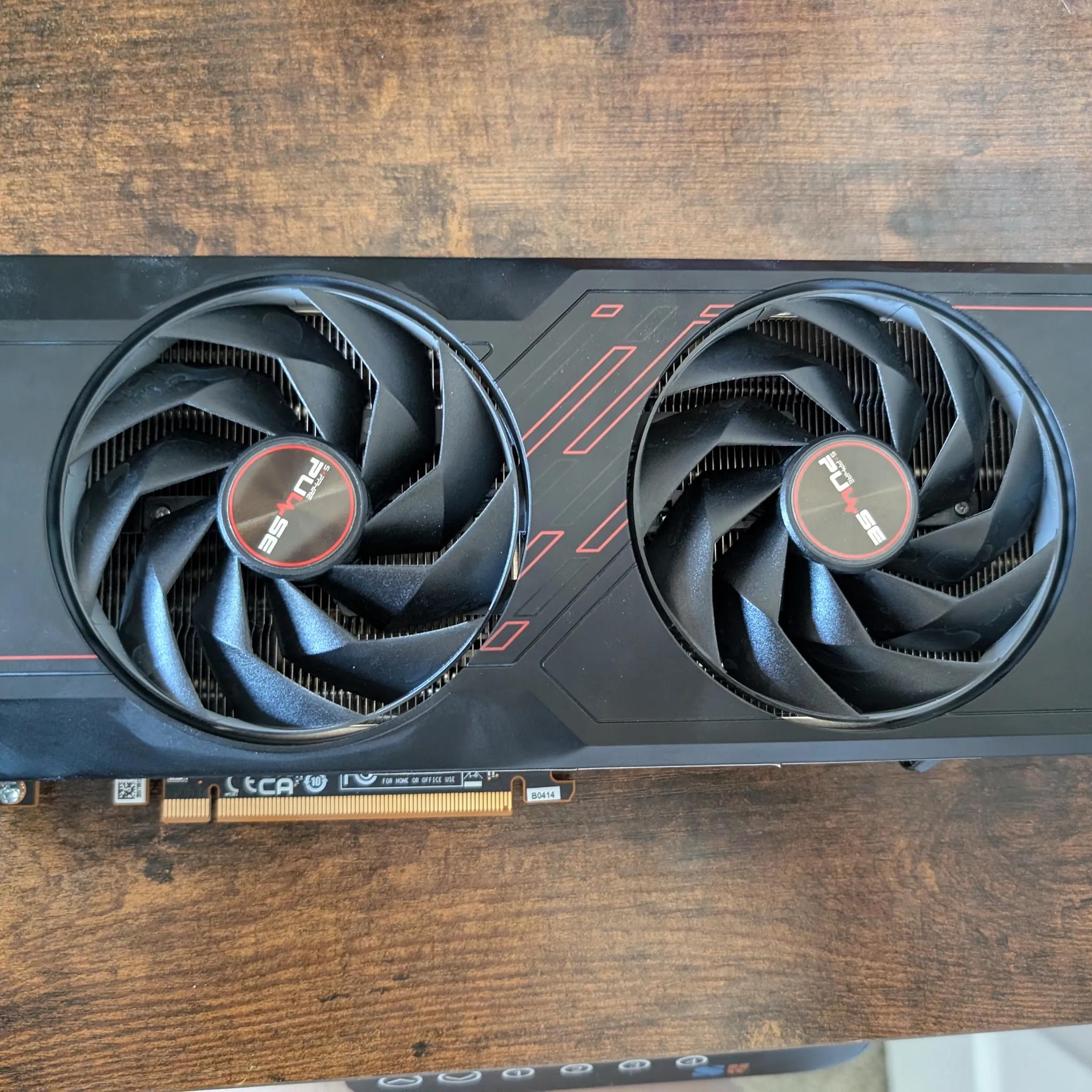 Sapphire PULSE AMD Radeon RX 7800 XT 16GB