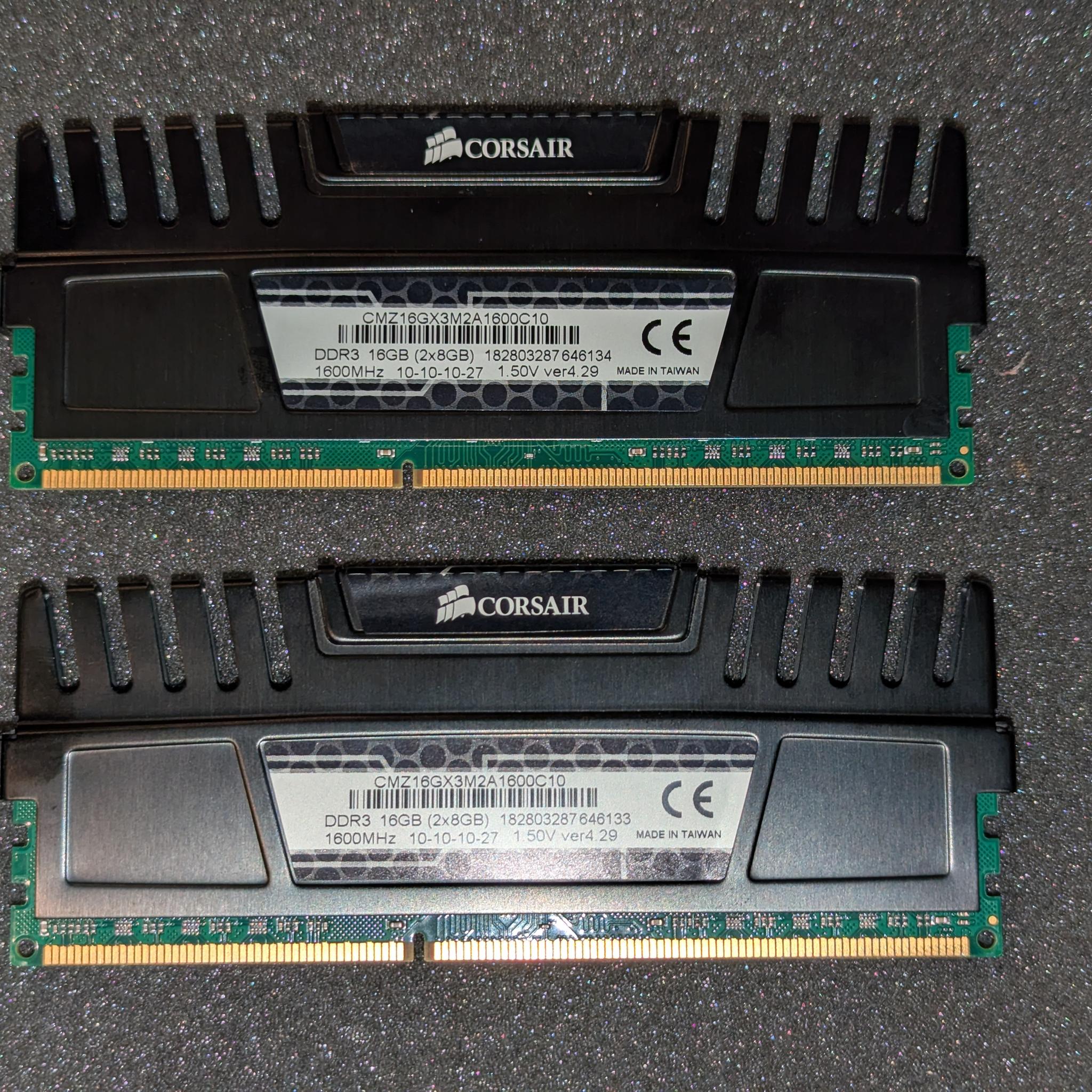 Corsair Vengeance 16GB DDR3 1600 (2x8GB) BLACK (CMZ16GX3M2A1600C10)