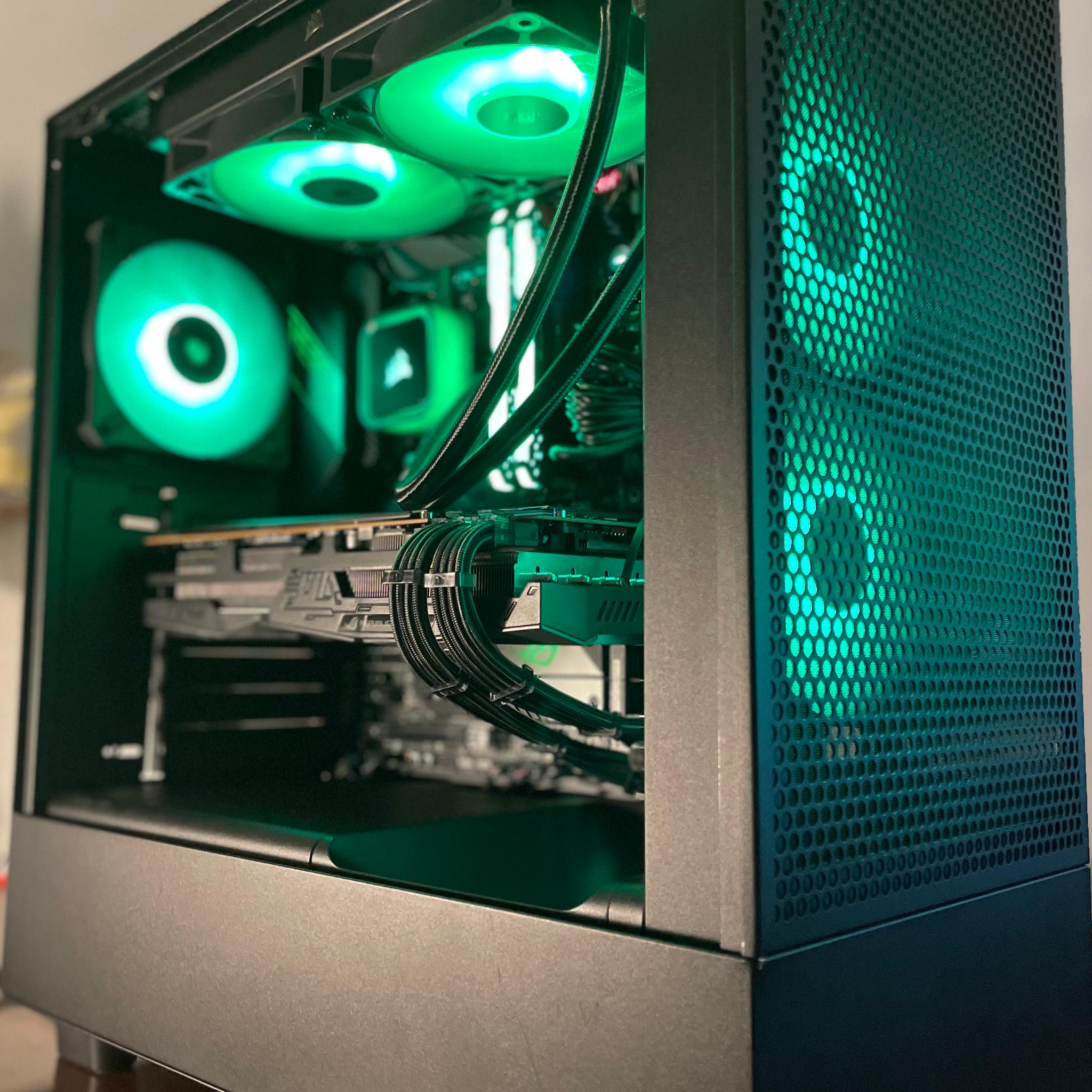 Gaming PC | Radeon 5700xt| Ryzen 5  | 16GB RAM | WINDOWS 11  home | WIFI & BT