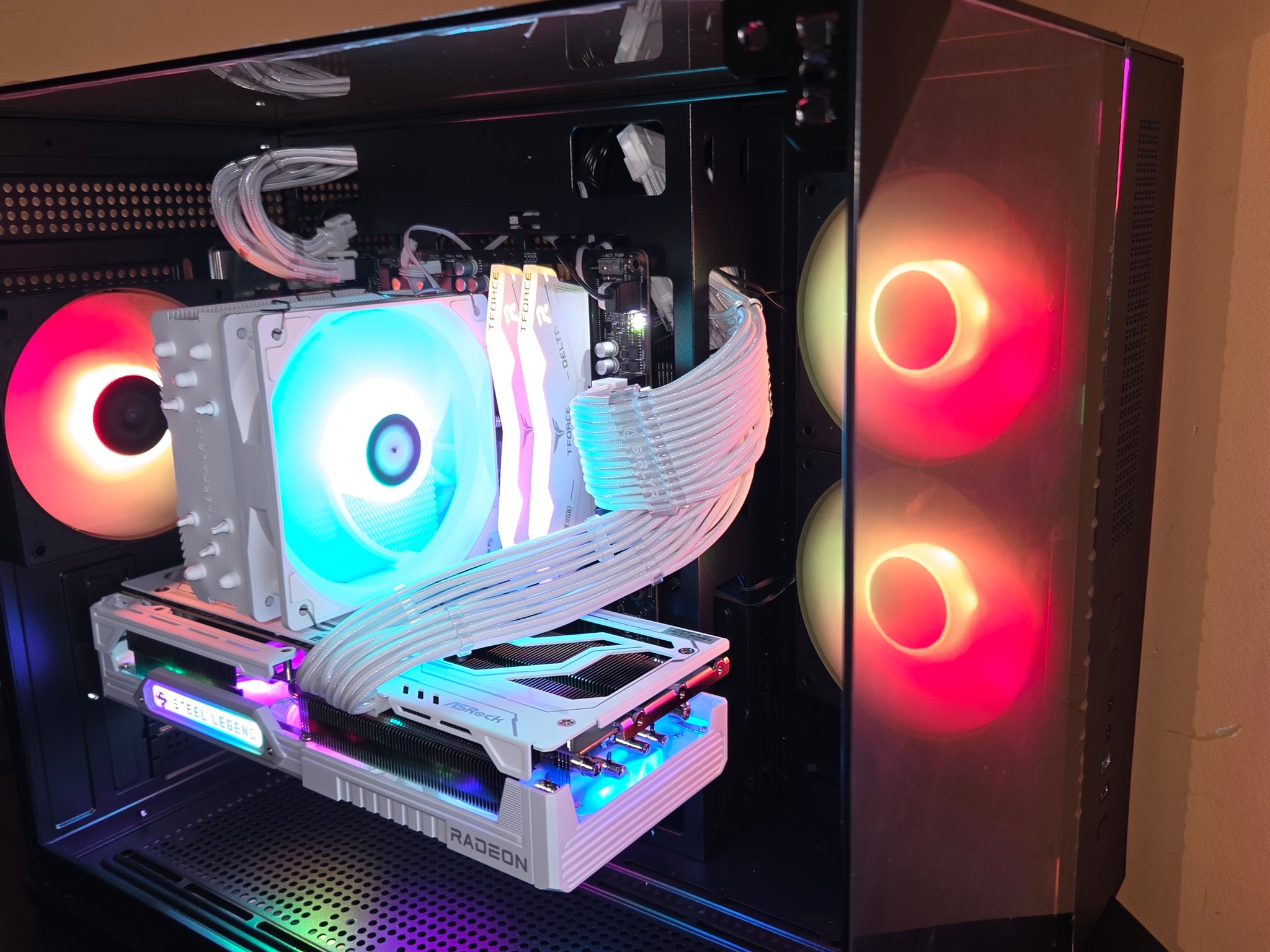 Ryzen 7 7800X3D | Radeon RX 9070 XT | 16GB DDR5 | 1TB NVMe | 750W