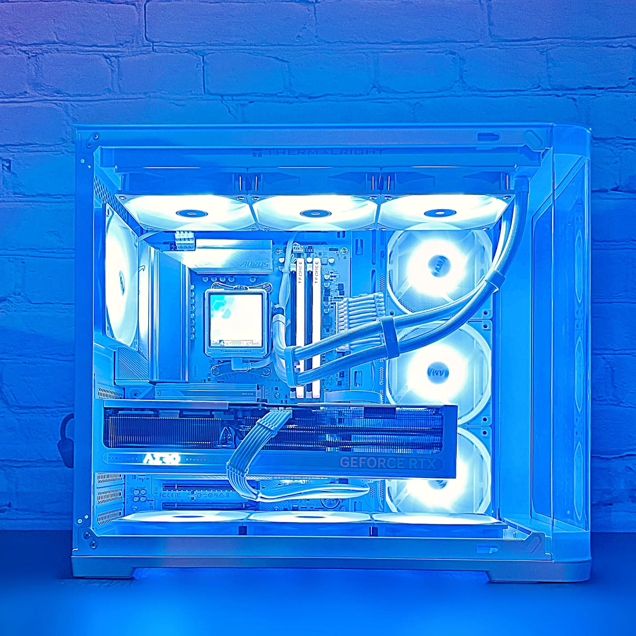 RTX 5070 TI AERO Ryzen 7 7800X3D 32GB DDR5 RAM 2TB SSD M.2 WIN 11 PRO Gaming PC 🤯