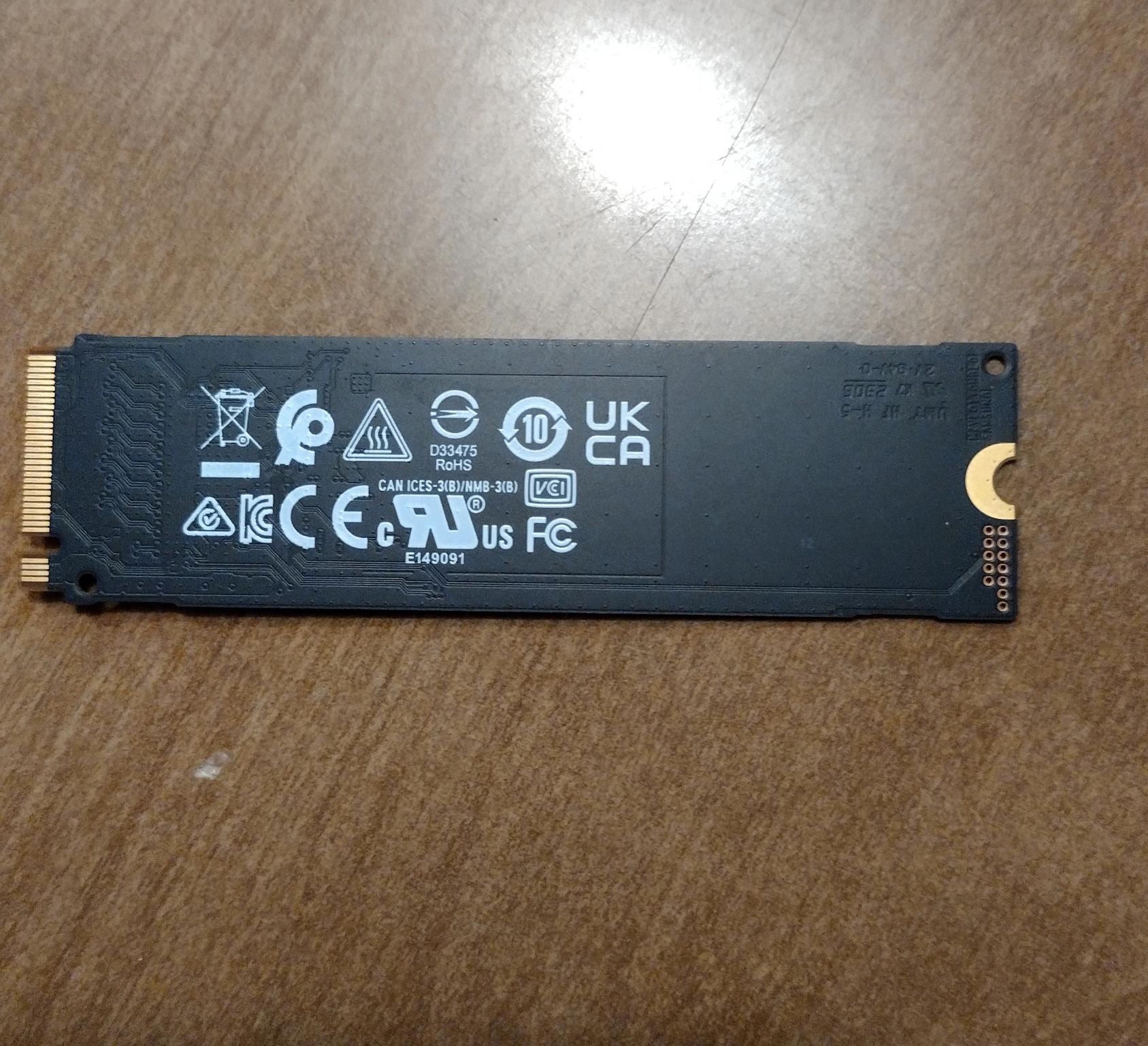 Samsung 256 Gb M.2 2280 NVMe SSD