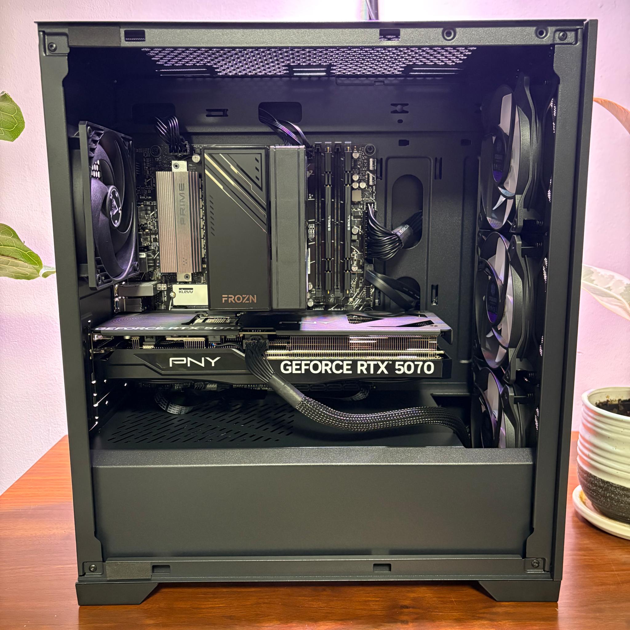 RTX 5070 | Ryzen 5 9600X | 32GB DDR5 | 1TB SSD | 750W PSU | 4 x Fans | WiFi