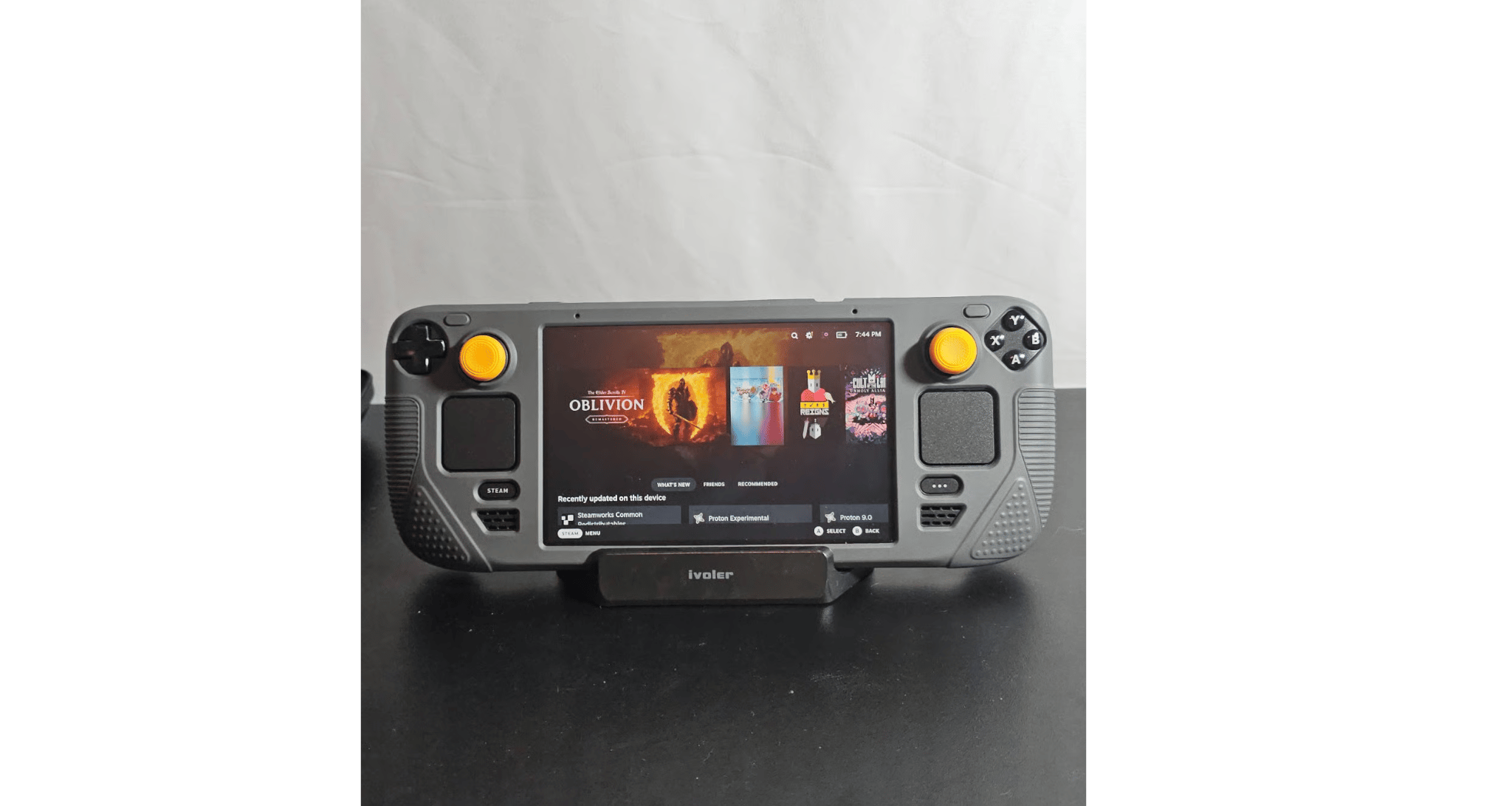 Steam Deck LCD 256GB + 2 512GB SD Card