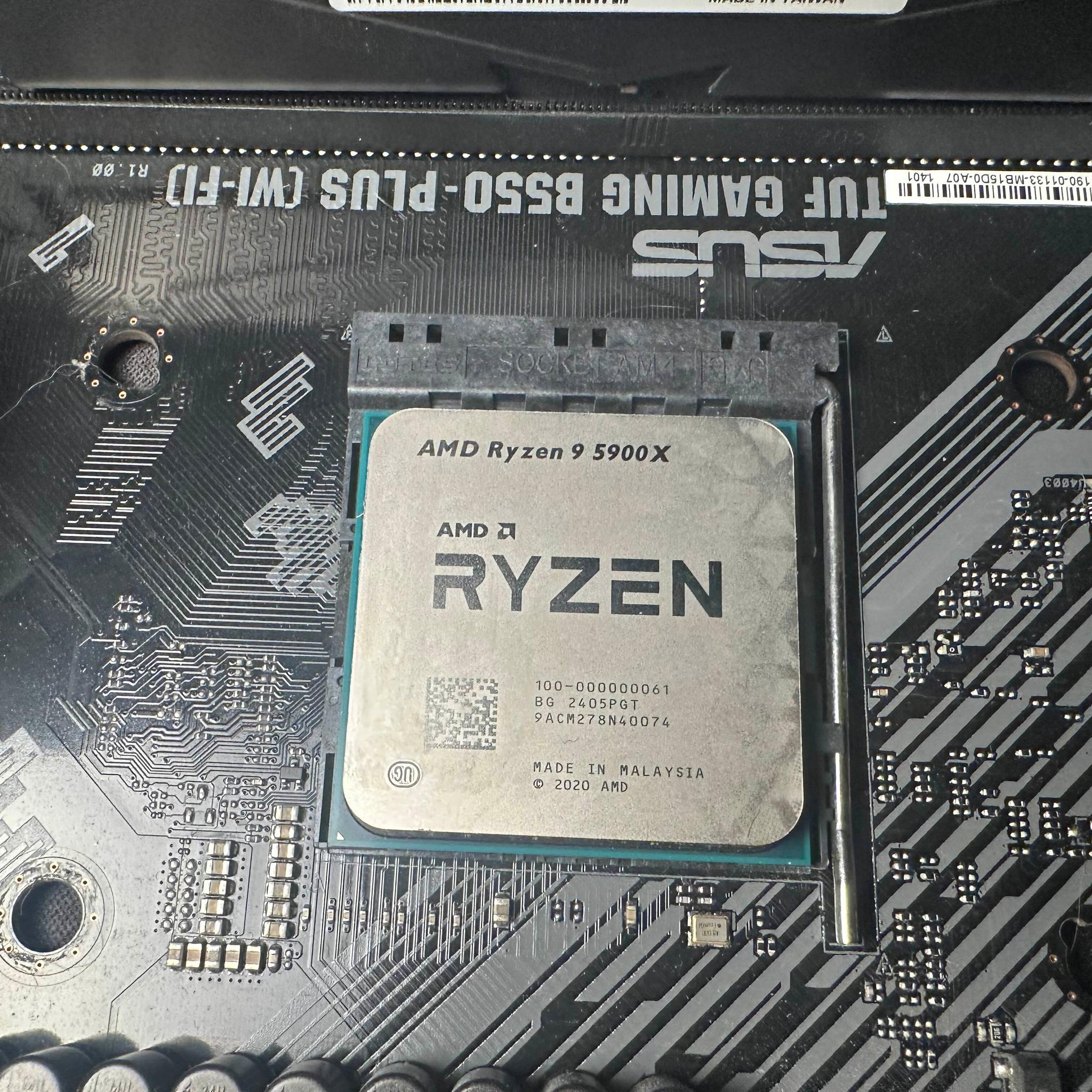 Bundle Pre-Owned ASUS TUF GAMING B550-PLUS WiFi, Ryzen 9 5900X