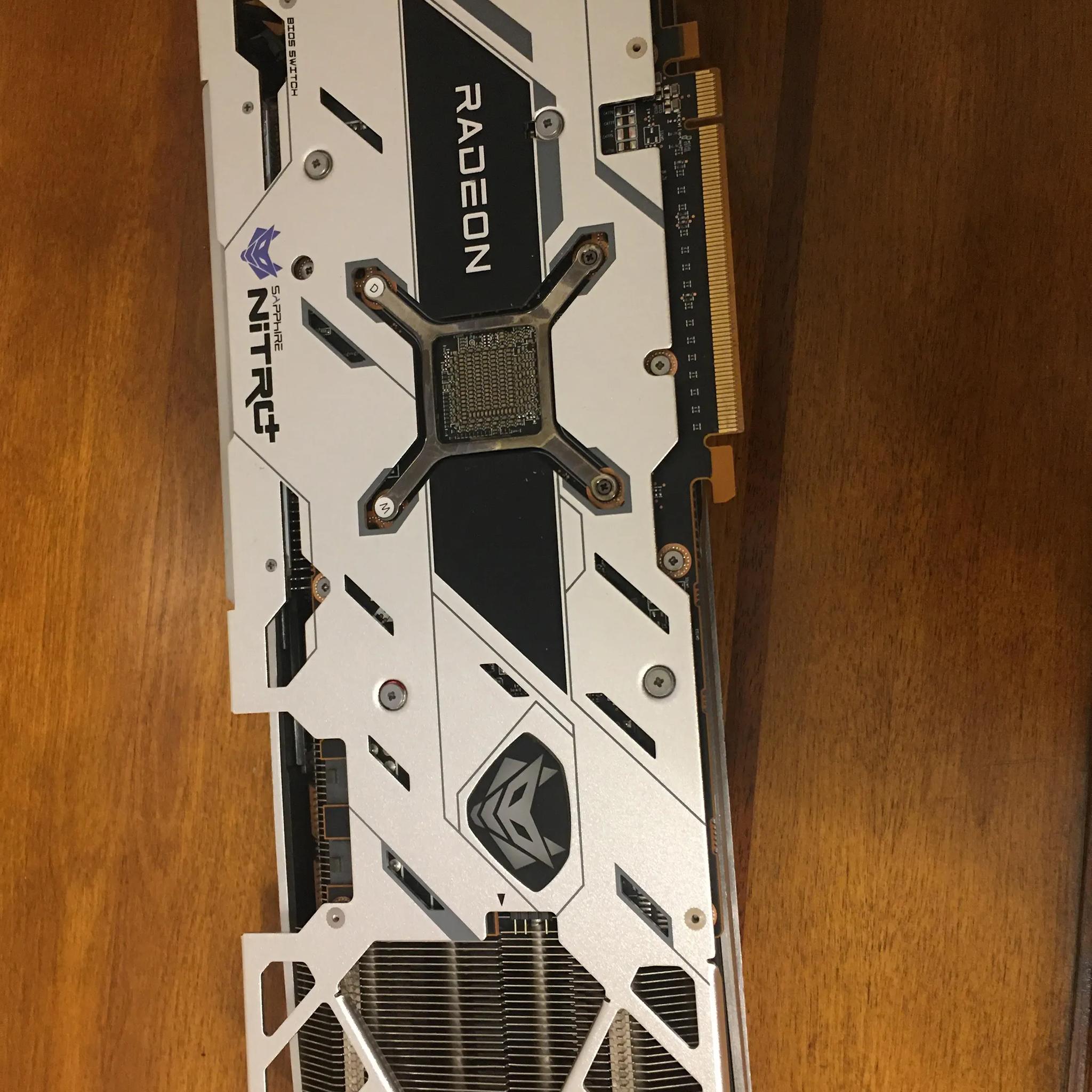 Sapphire Nitro RX 6700XT 12GB GPU