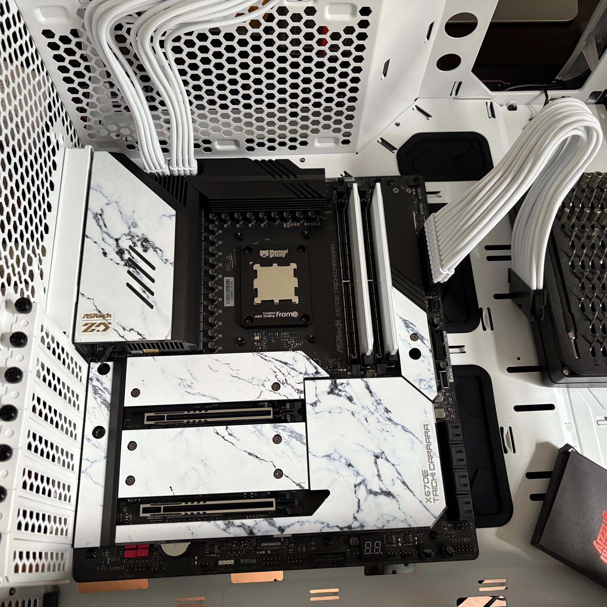 Asrock x670e Taichi Carrara