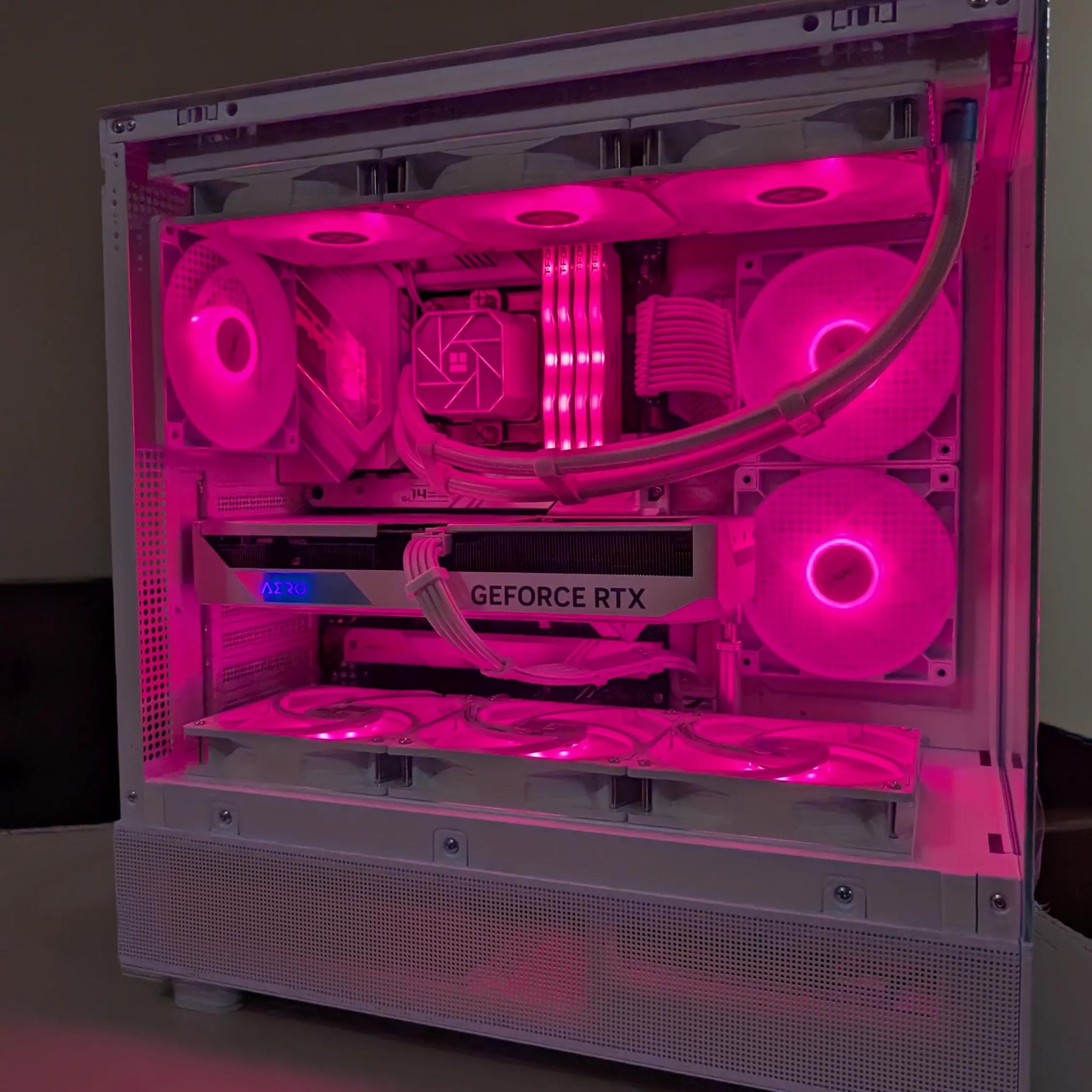 Powerful White Gaming PC! i7 12700KF / RTX 4070