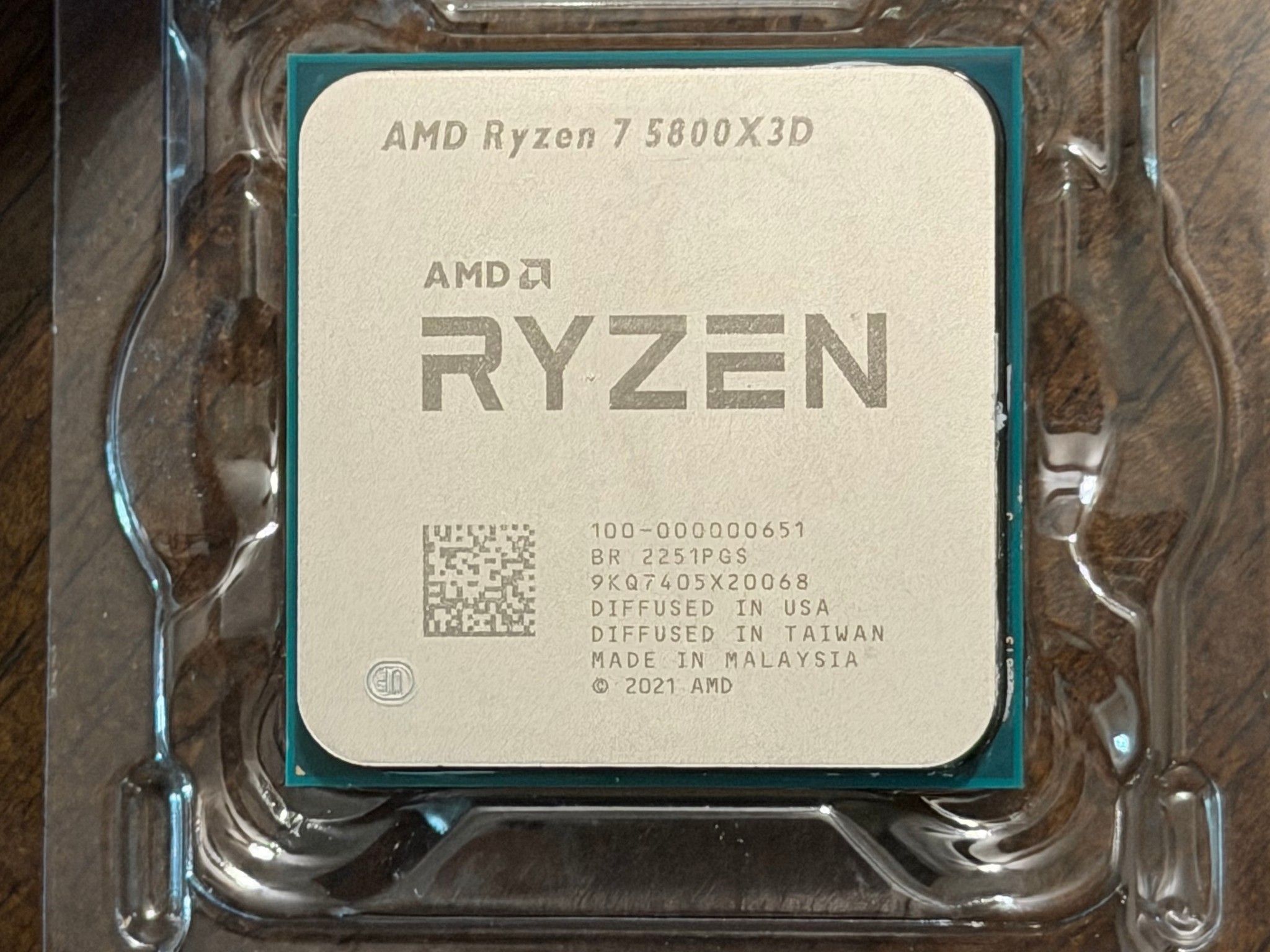 AMD Ryzen 7 5800X3D