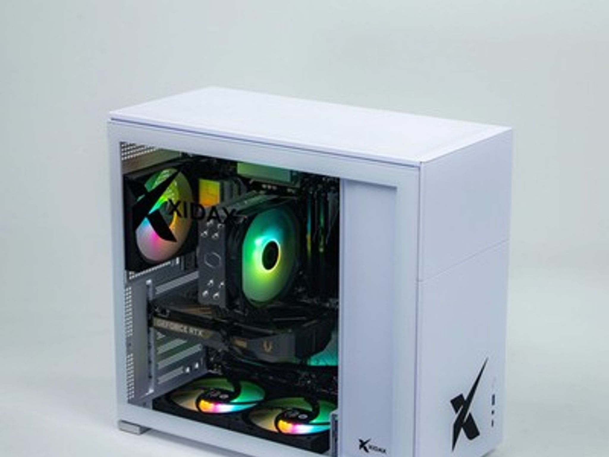 XIDAX X-6 White Gaming PC Ryzen 5 5600GT RTX 3050 16GB DDR4 1TB SSD WiFi Win 11