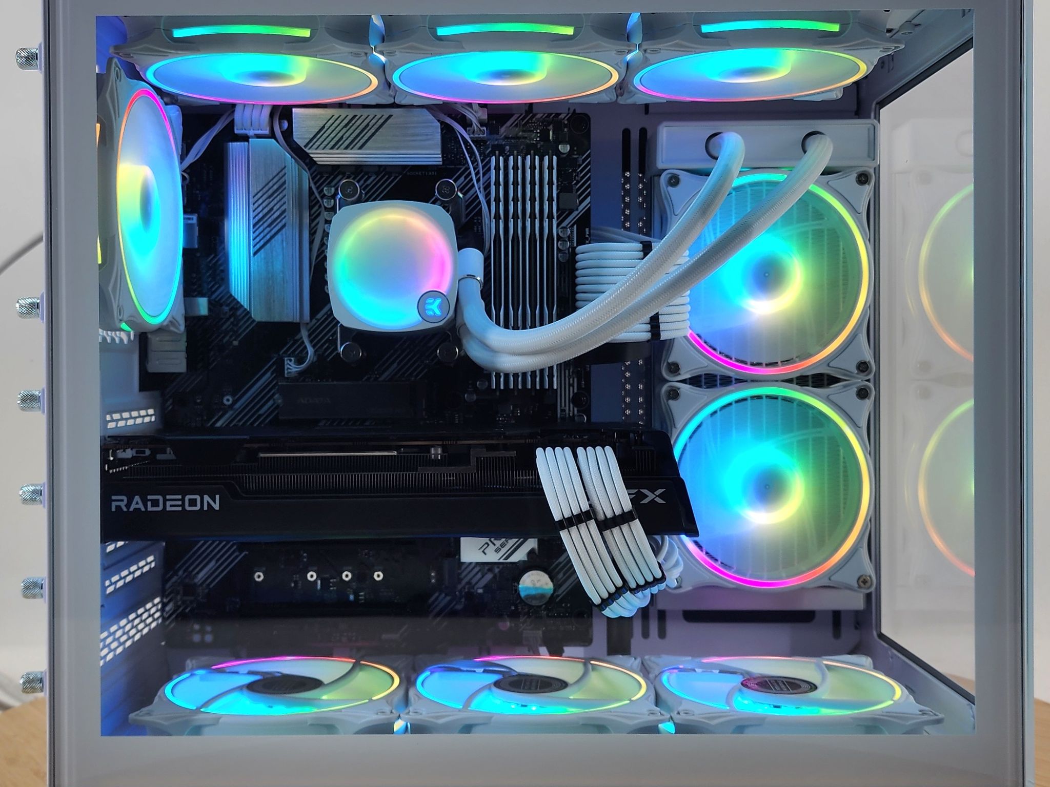 Gaming PC Ryzen 7 5700X3D 32GB RAM 1TB SSD RX 7700 XT 12GB Windows 11 Computer