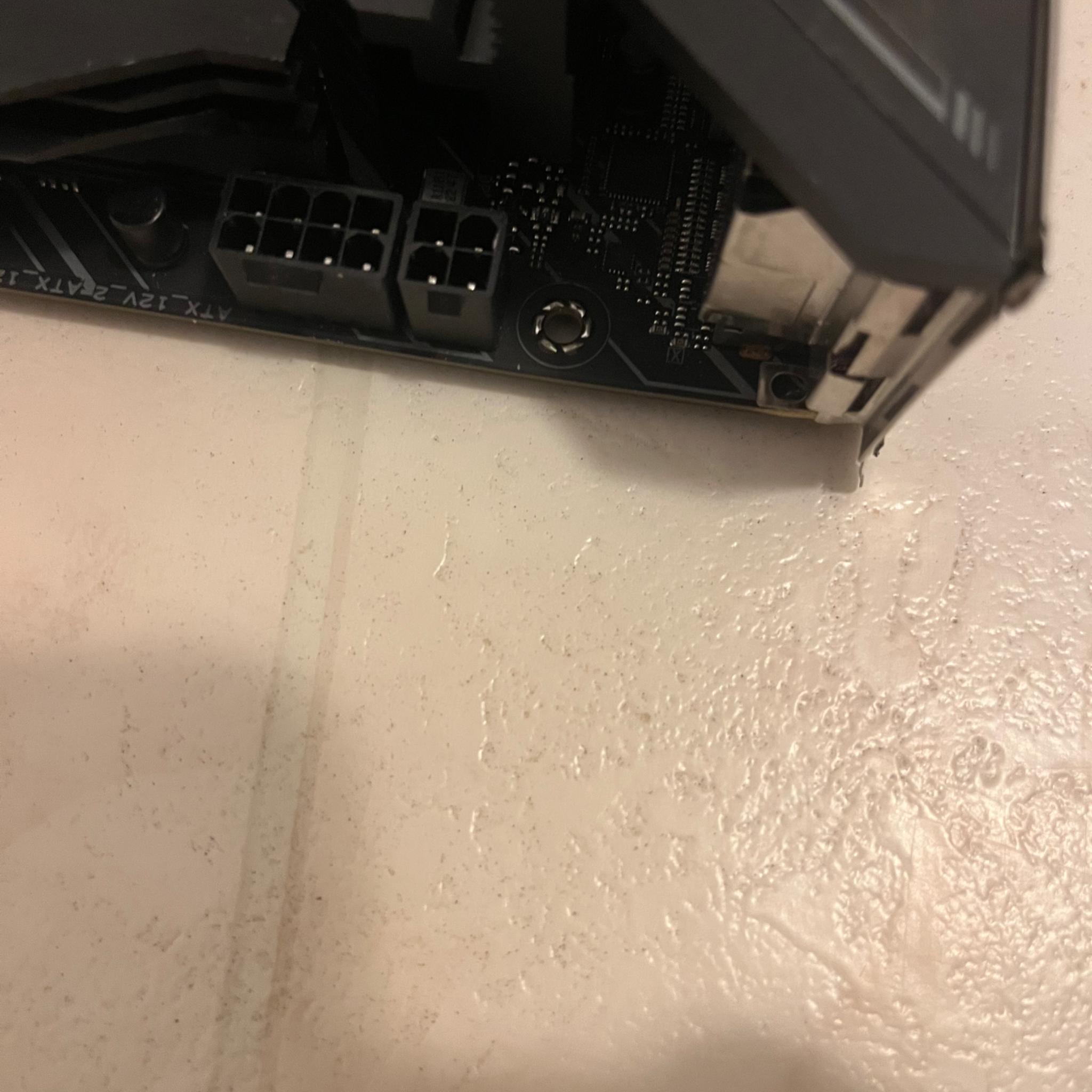 ASUS TUF Gaming Z690-Plus LGA 1700 ATX Motherboard(PCIe 5.0, DDR5, 4xNVMe SSD, Thunderbolt 4)