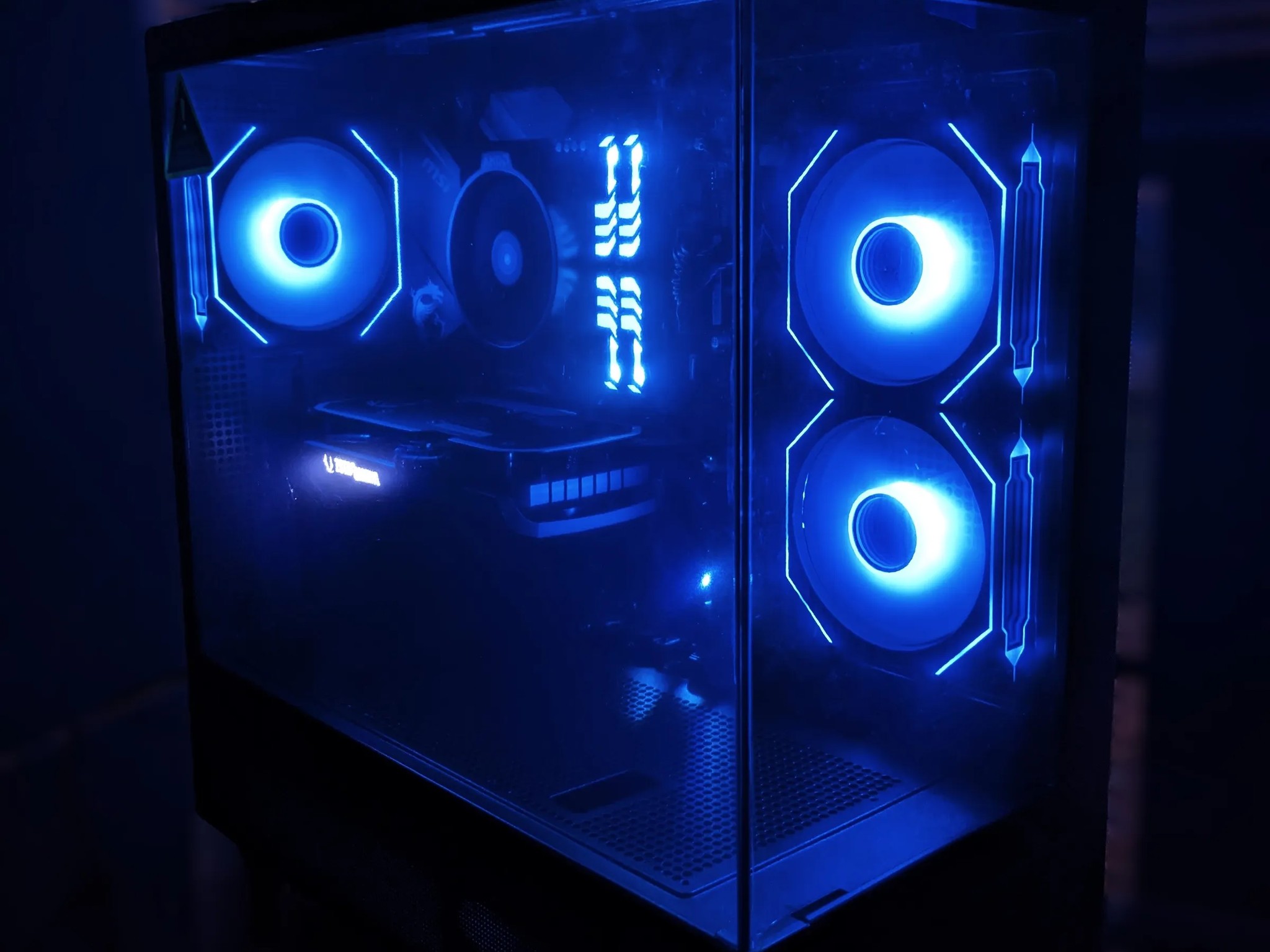 Dark:Light - RYZEN 5600x, RTX 4060 (1080p/1440p), 32gb, WIFI, BT, USBC, WIN11Pro, ARGB, SHIPS FREE