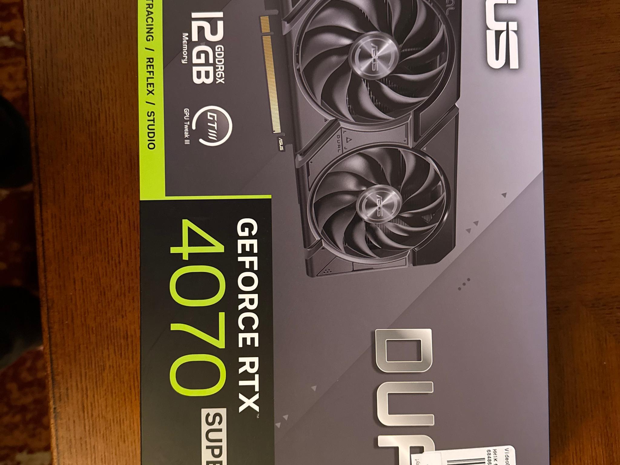 Asus DUAL EVO OC GeForce RTX 4070 SUPER OC