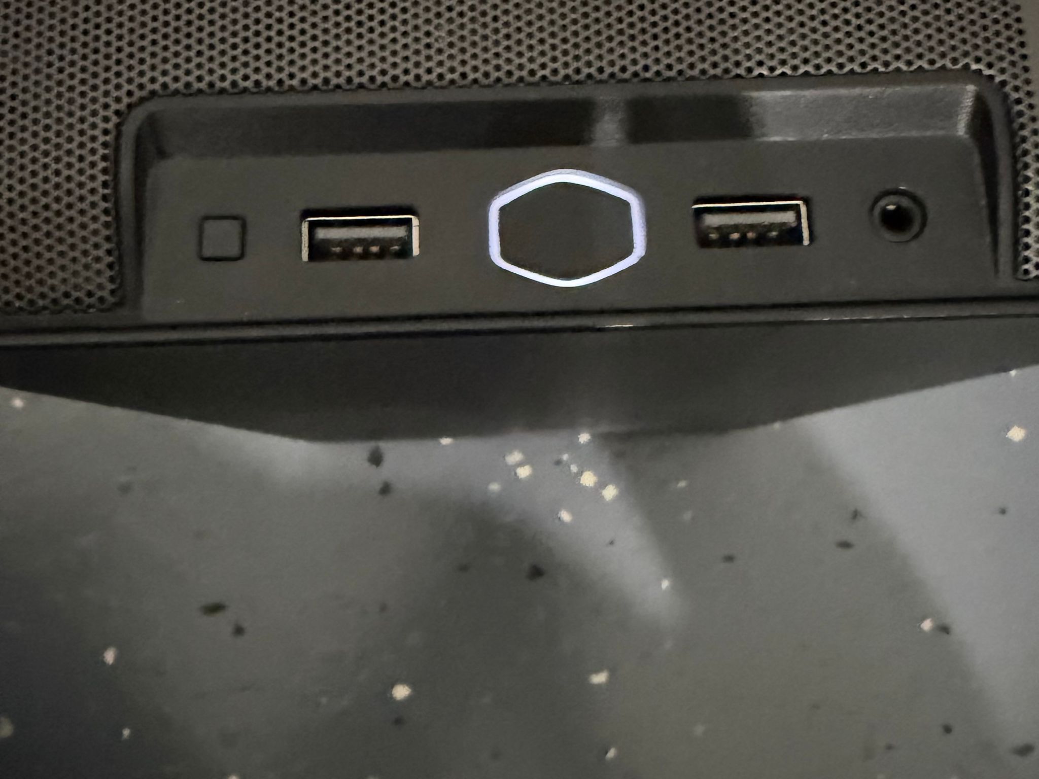⚫️"Shadow Node"⚫(SFF)| 1440p Gaming | i7 13700K | RTX 4060 Ti | 32B Ram | 4.5 TB Storage | Free Ship