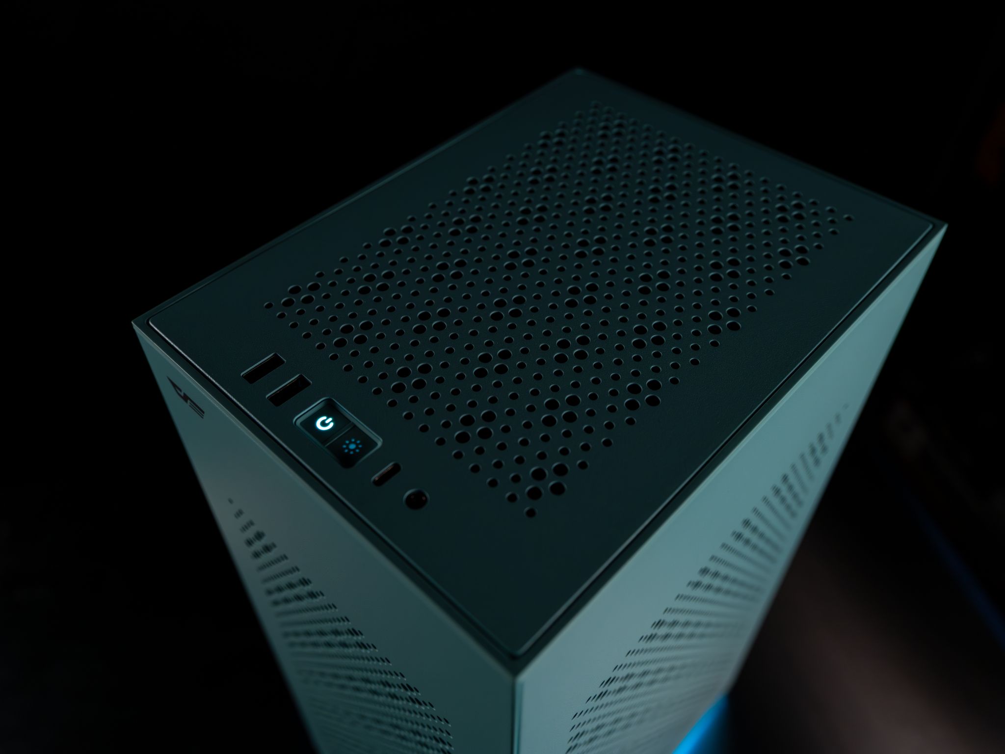 🦷 Coal-Gate - RTX 5070 / AMD R7 7700X | Premium 1440p & Smooth 4K Gaming PC
