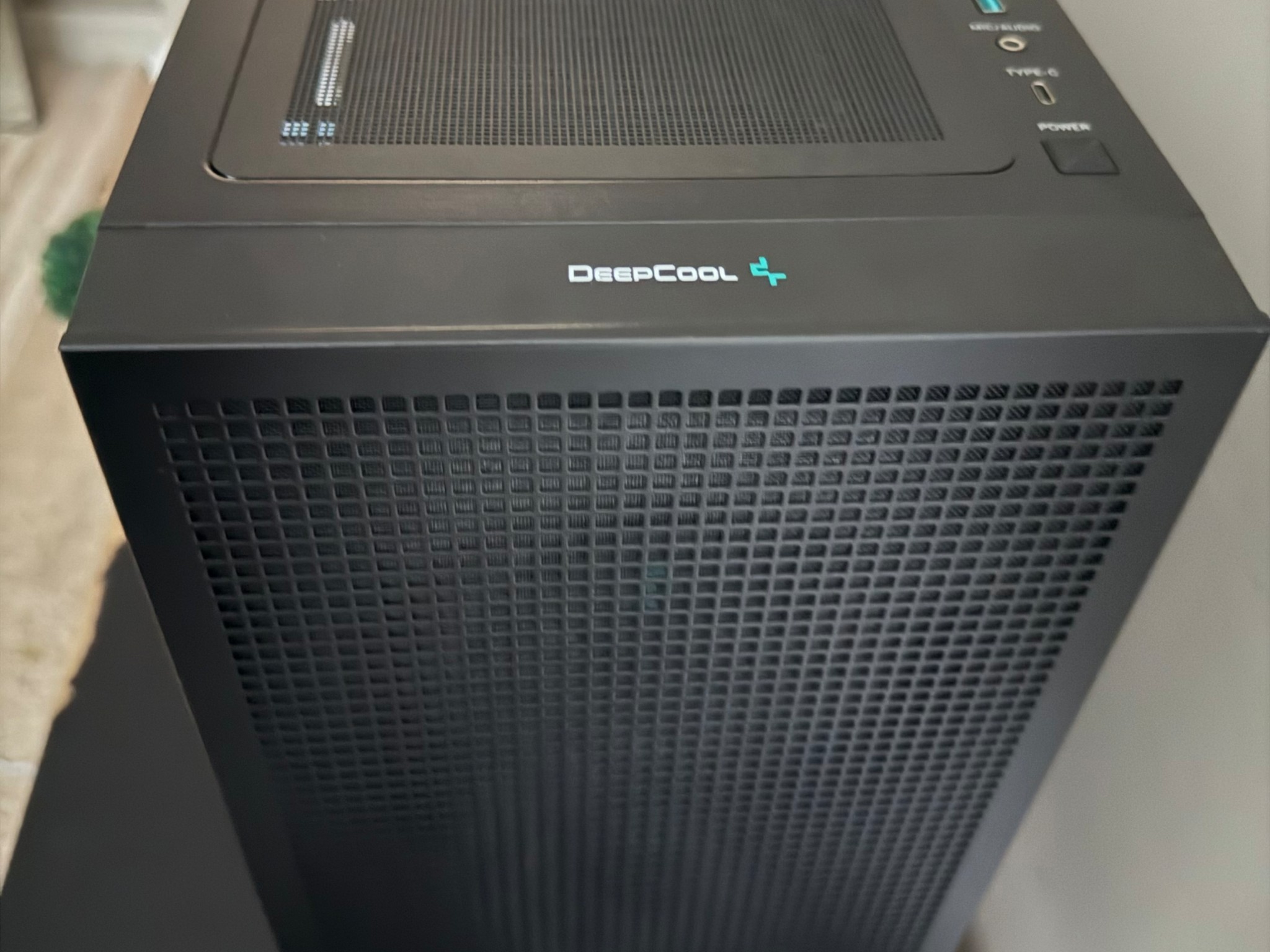 RTX 5070 Ti, Ryzen 7 9800X3D, 32GB DDR5, 4TB - 4K Gaming PC