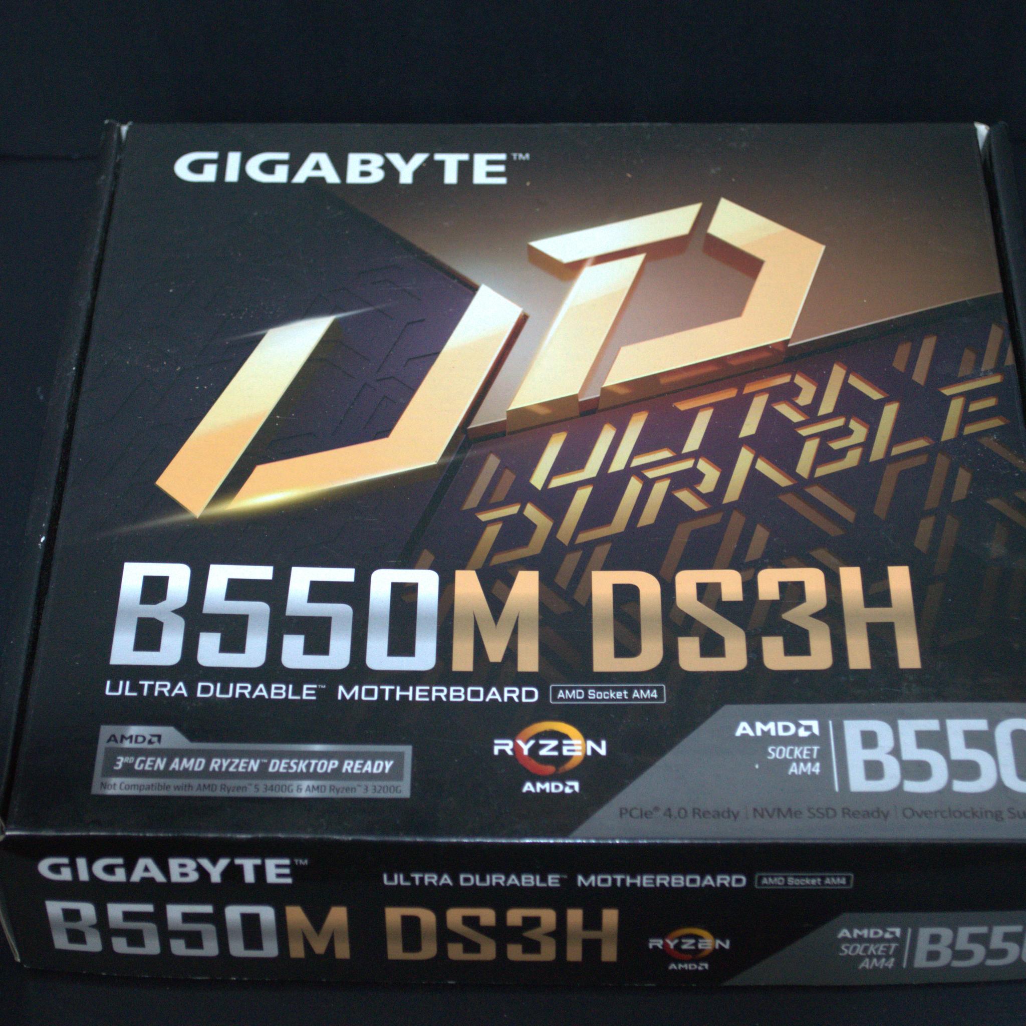 Open Box GIGABYTE B550M DS3H AM4 Micro-ATX Motherboard – Ryzen 5000 Ready