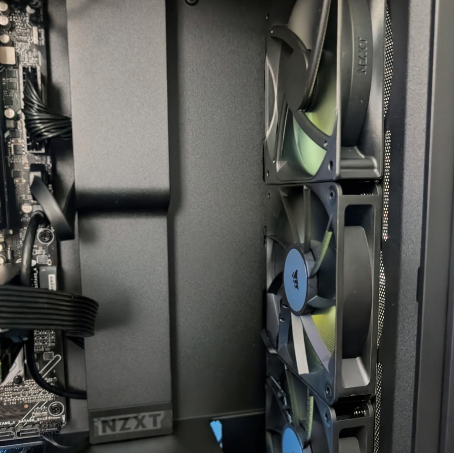 Ryzen 5 9600X | ASUS RTX 5060 | 32GB DDR5 | 1TB NVMe SSD | Wifi | Windows 11 Home |  Gaming PC